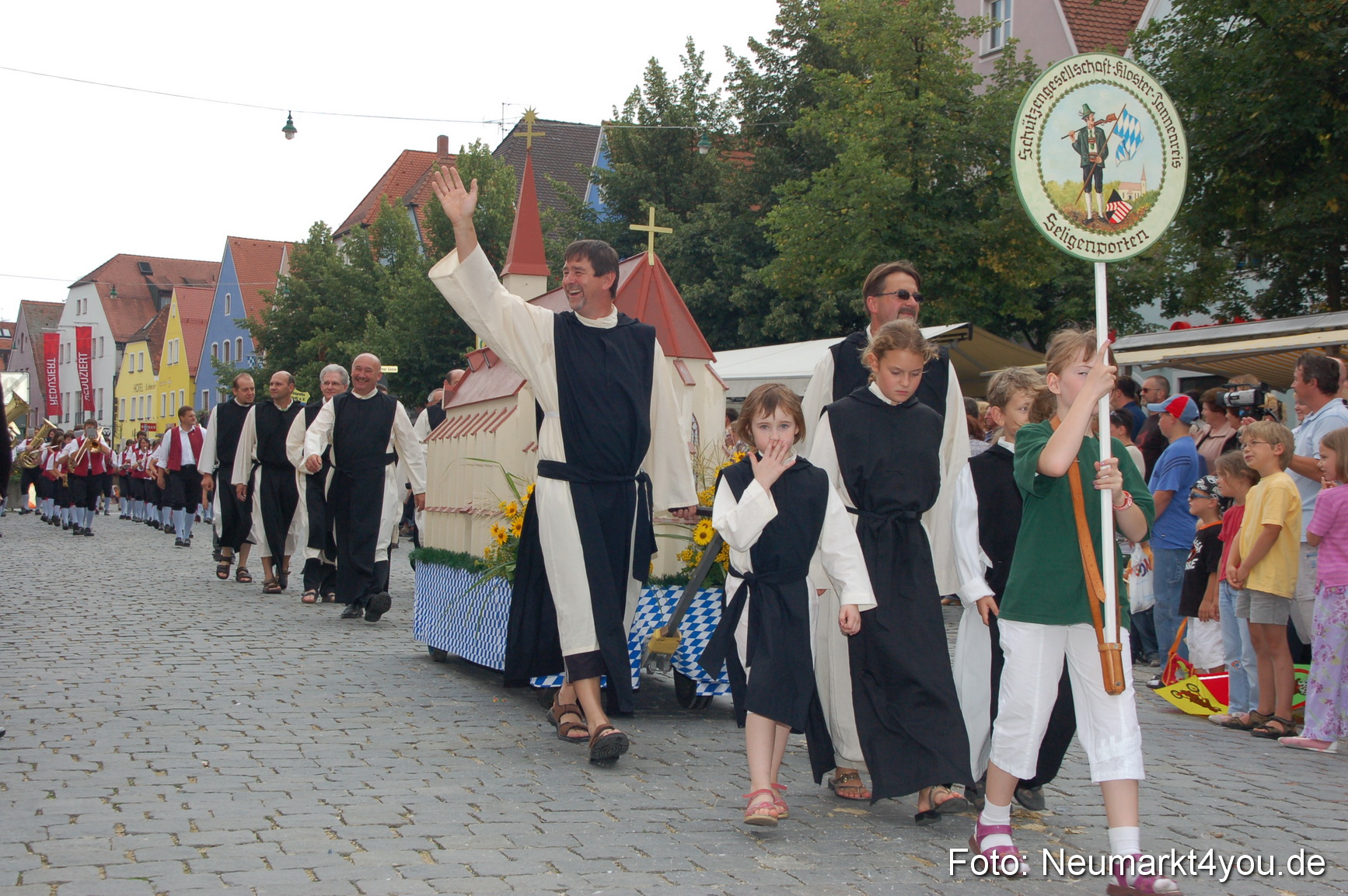 0338 Volksfestzug 120807