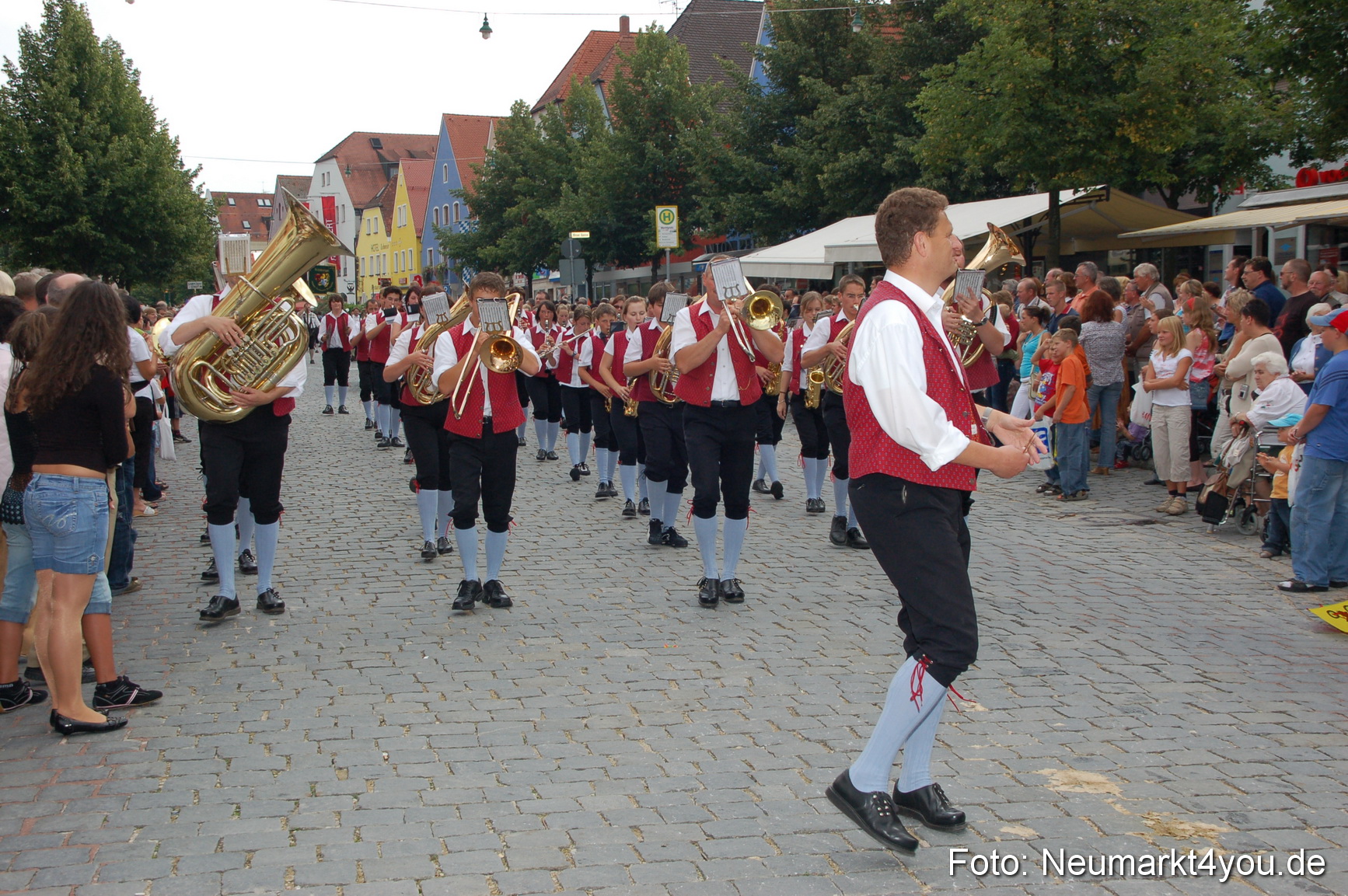 0340 Volksfestzug 120807