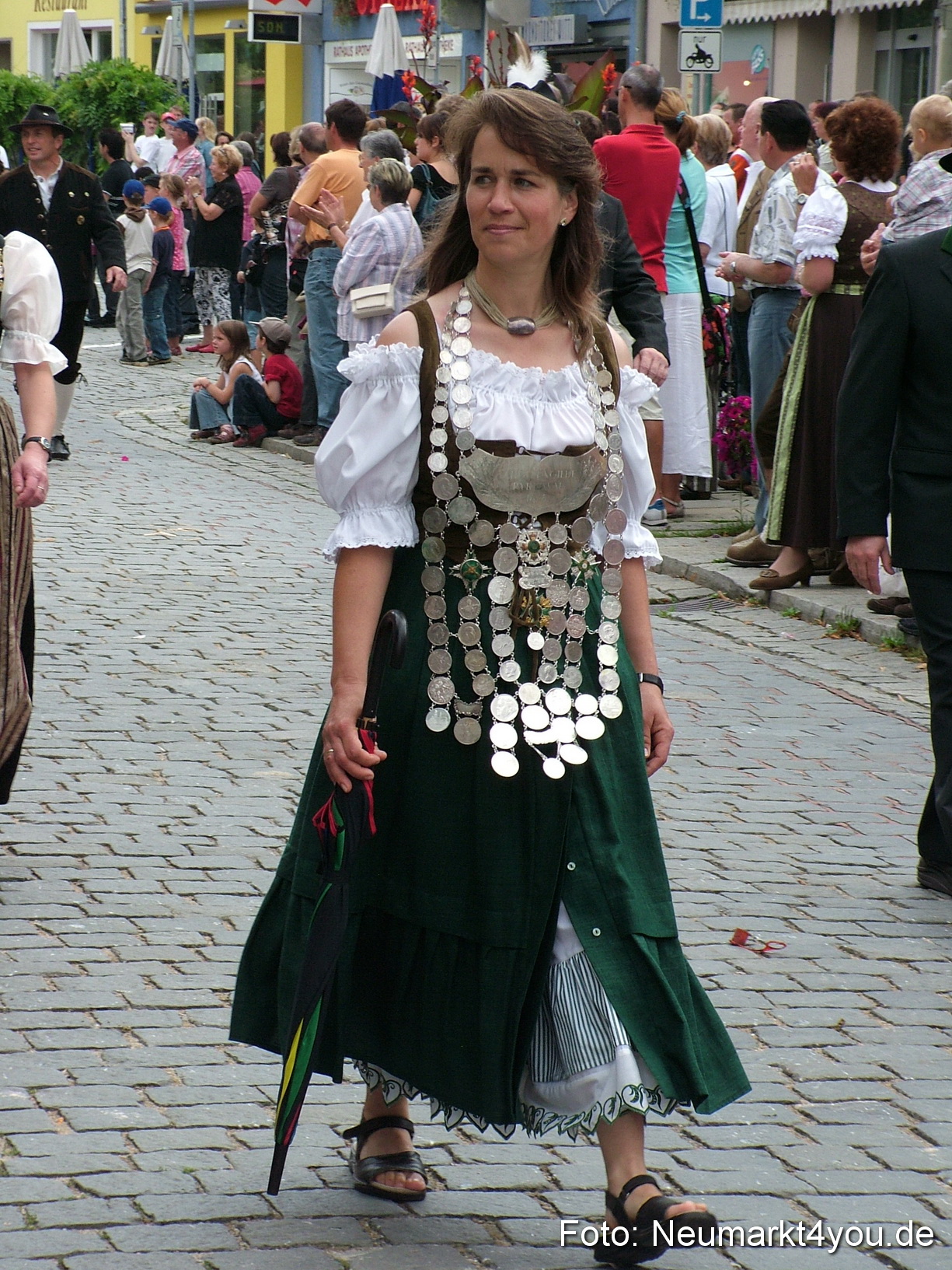 0341 Volksfestzug 120807