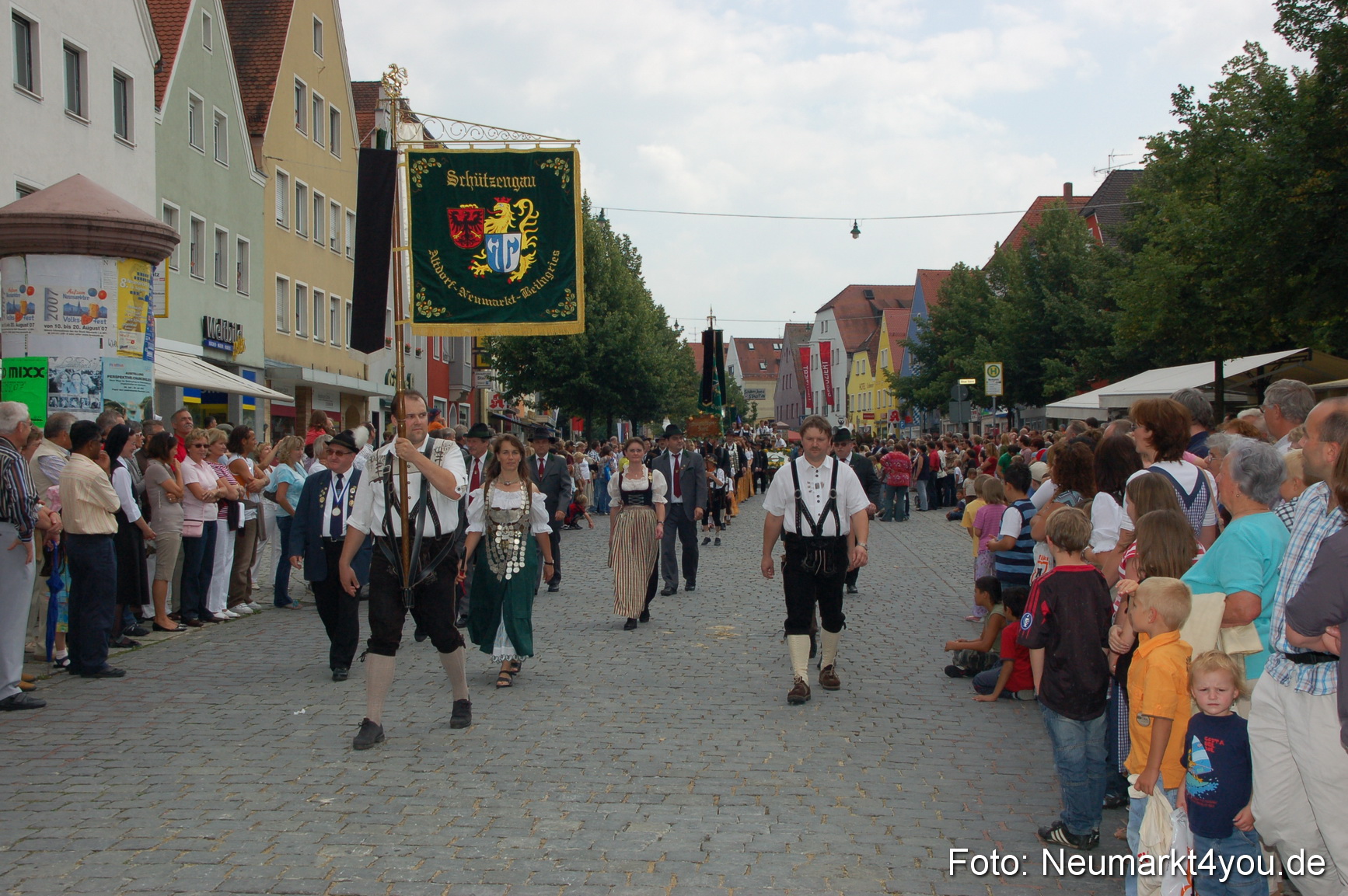 0351 Volksfestzug 120807