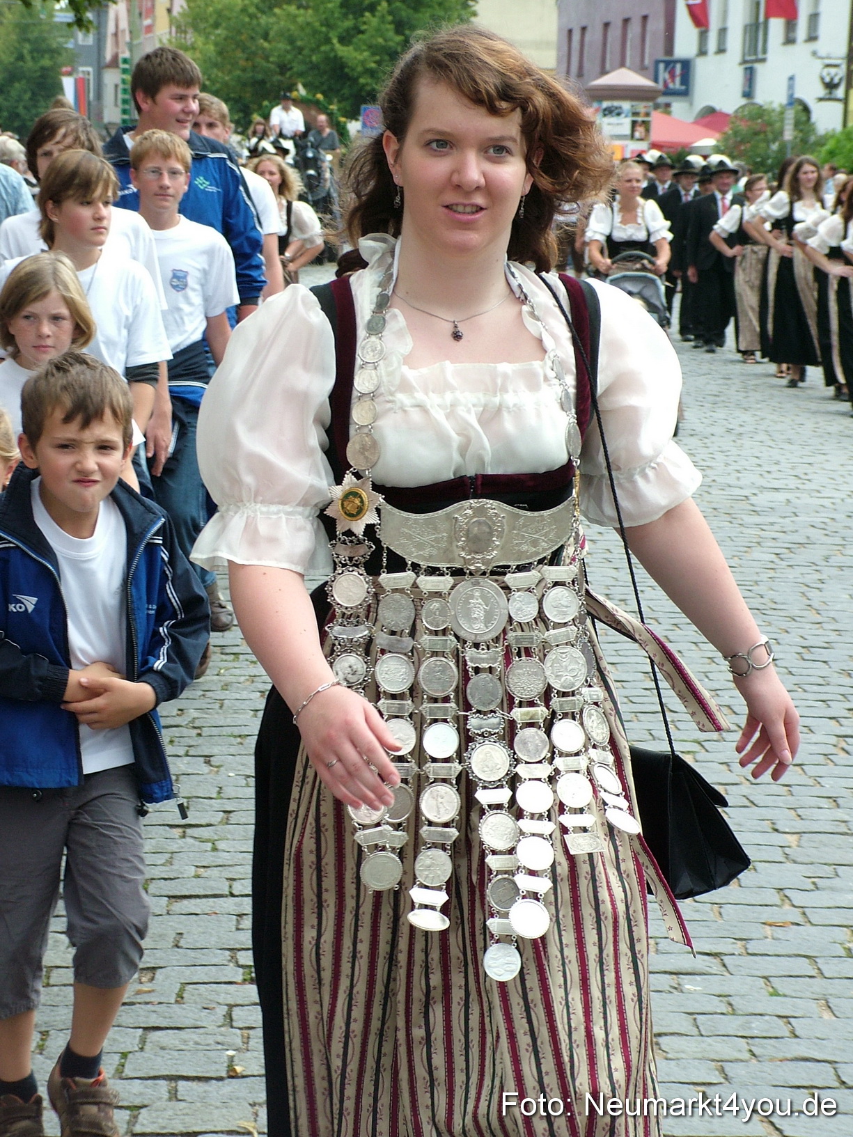 0354 Volksfestzug 120807