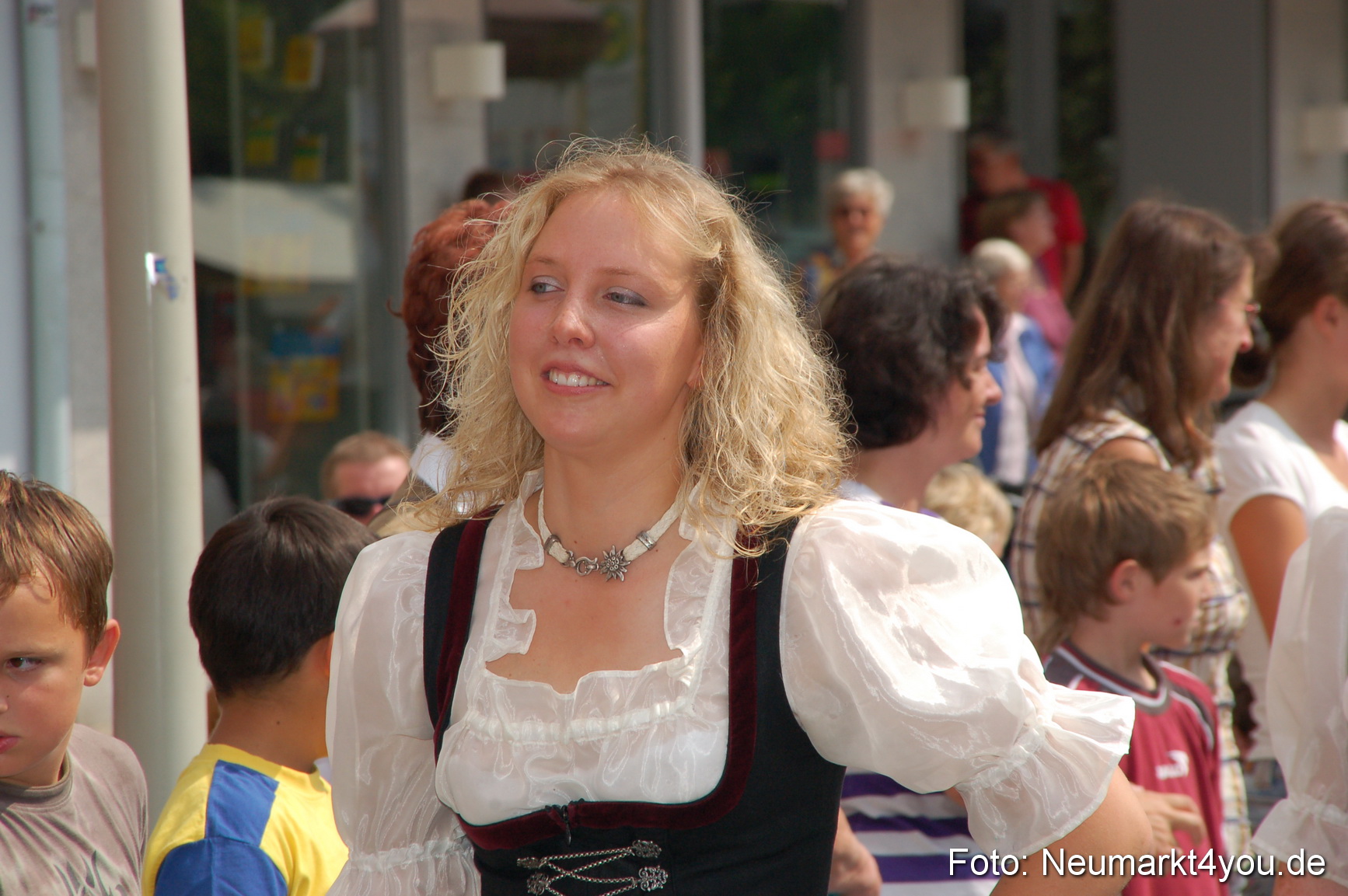 0373 Volksfestzug 120807