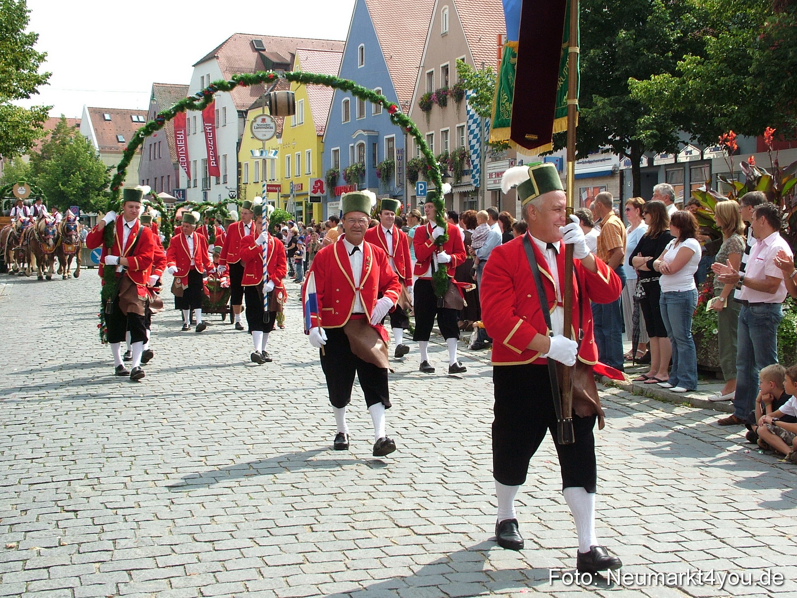 0391 Volksfestzug 120807