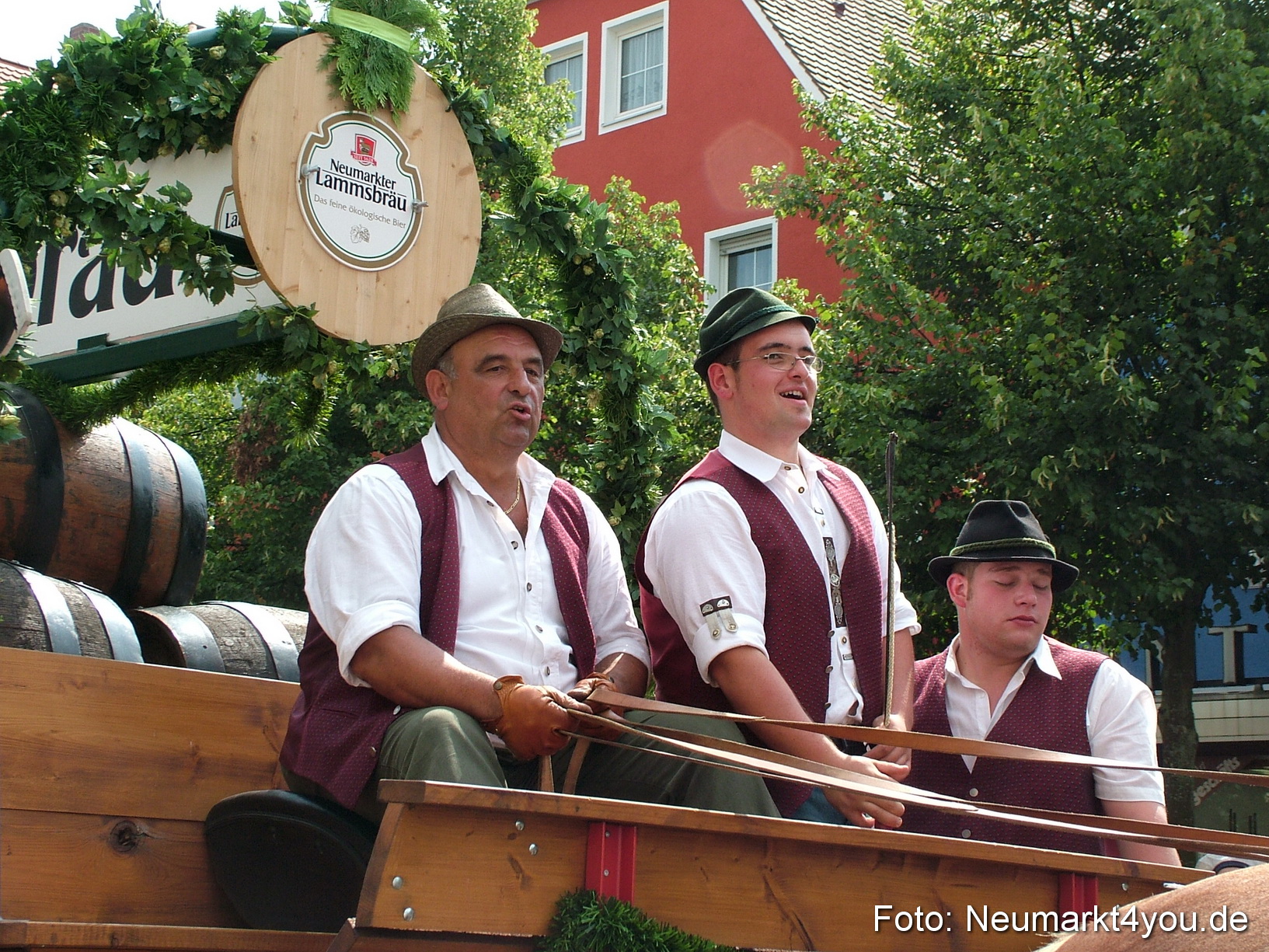 0397 Volksfestzug 120807