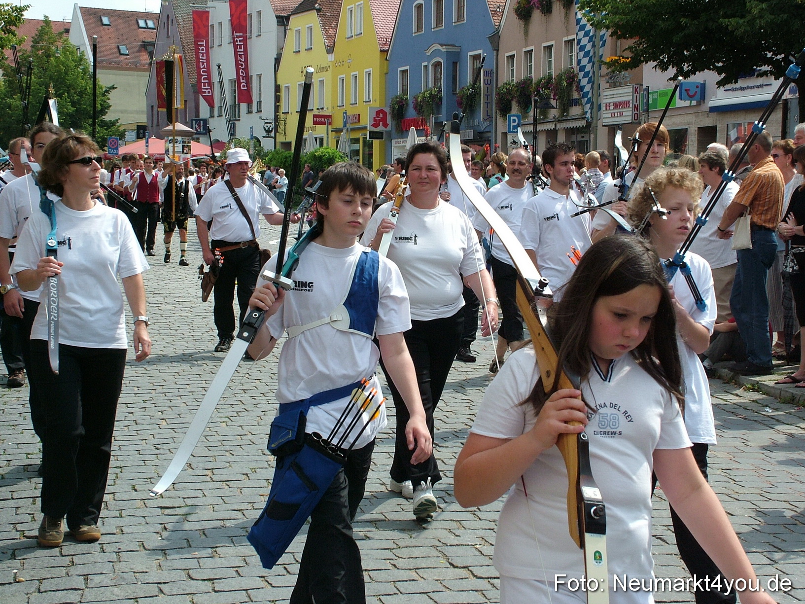 0427 Volksfestzug 120807