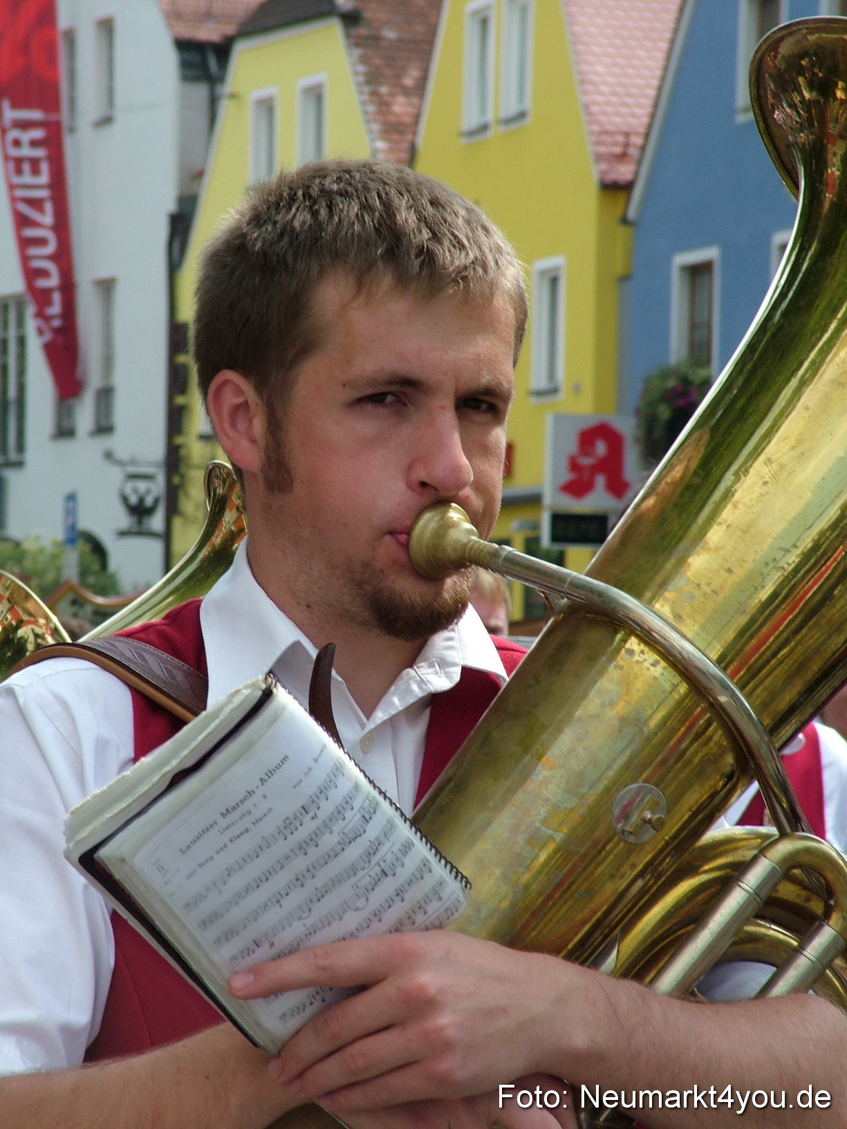 0433 Volksfestzug 120807