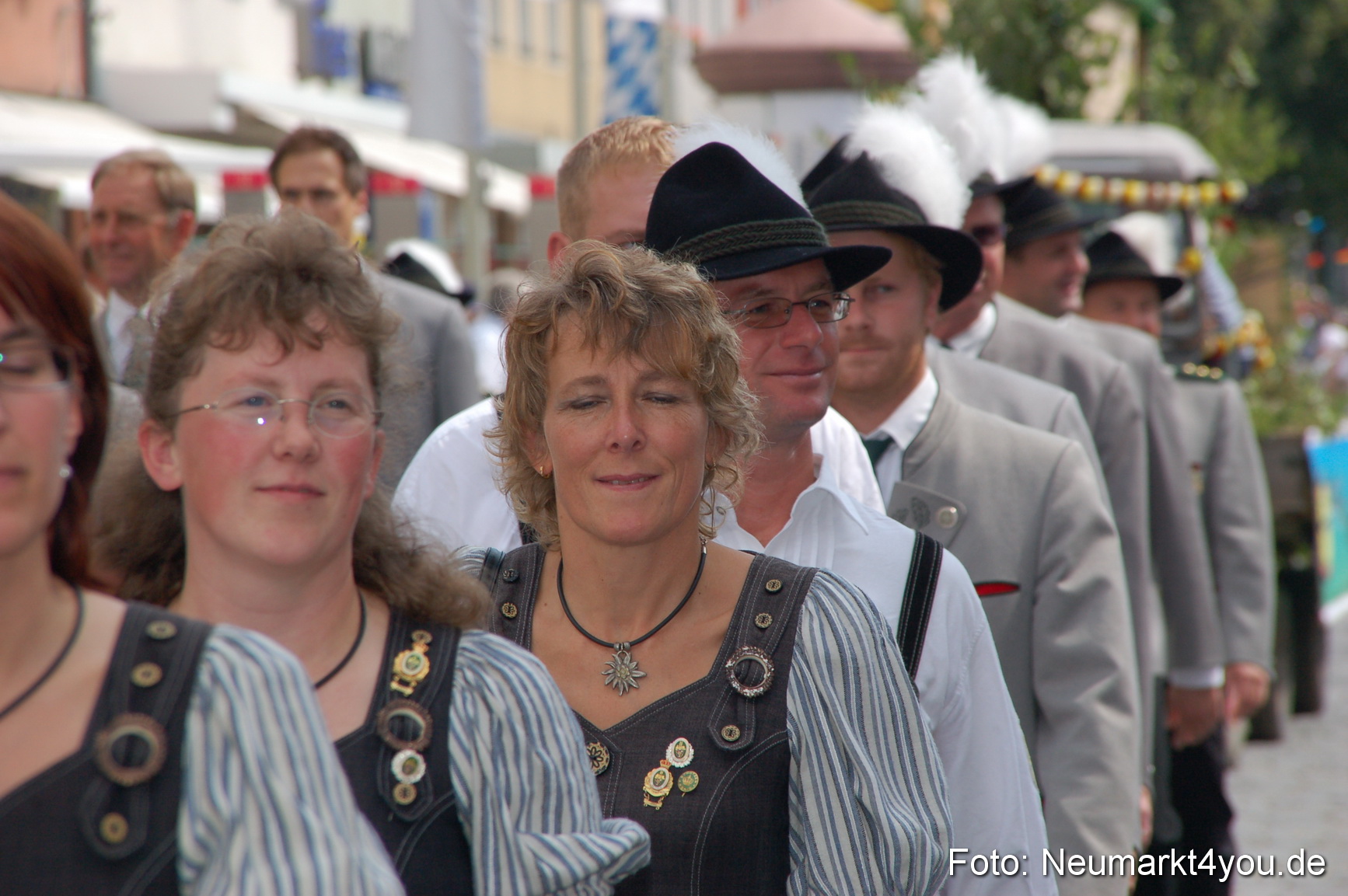 0441 Volksfestzug 120807