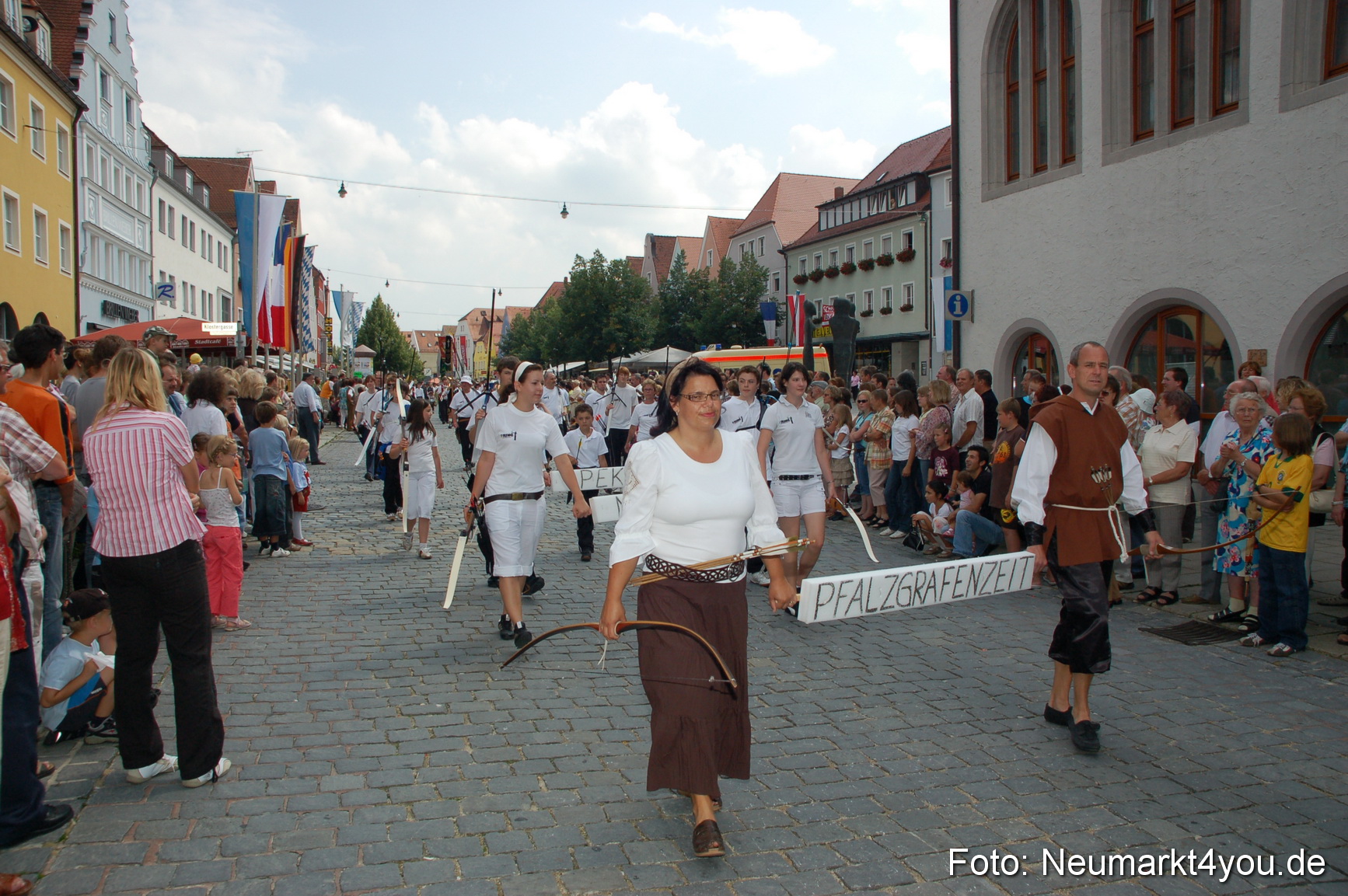0445 Volksfestzug 120807