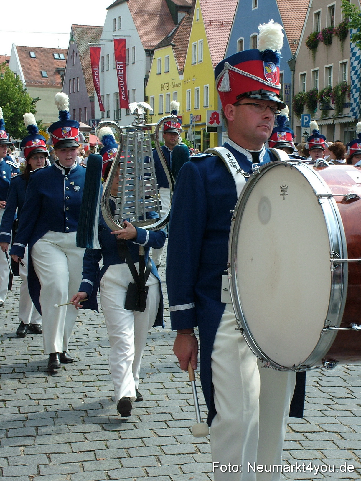 0470 Volksfestzug 120807
