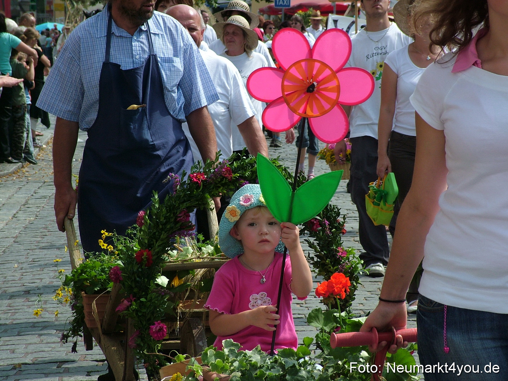 0473 Volksfestzug 120807