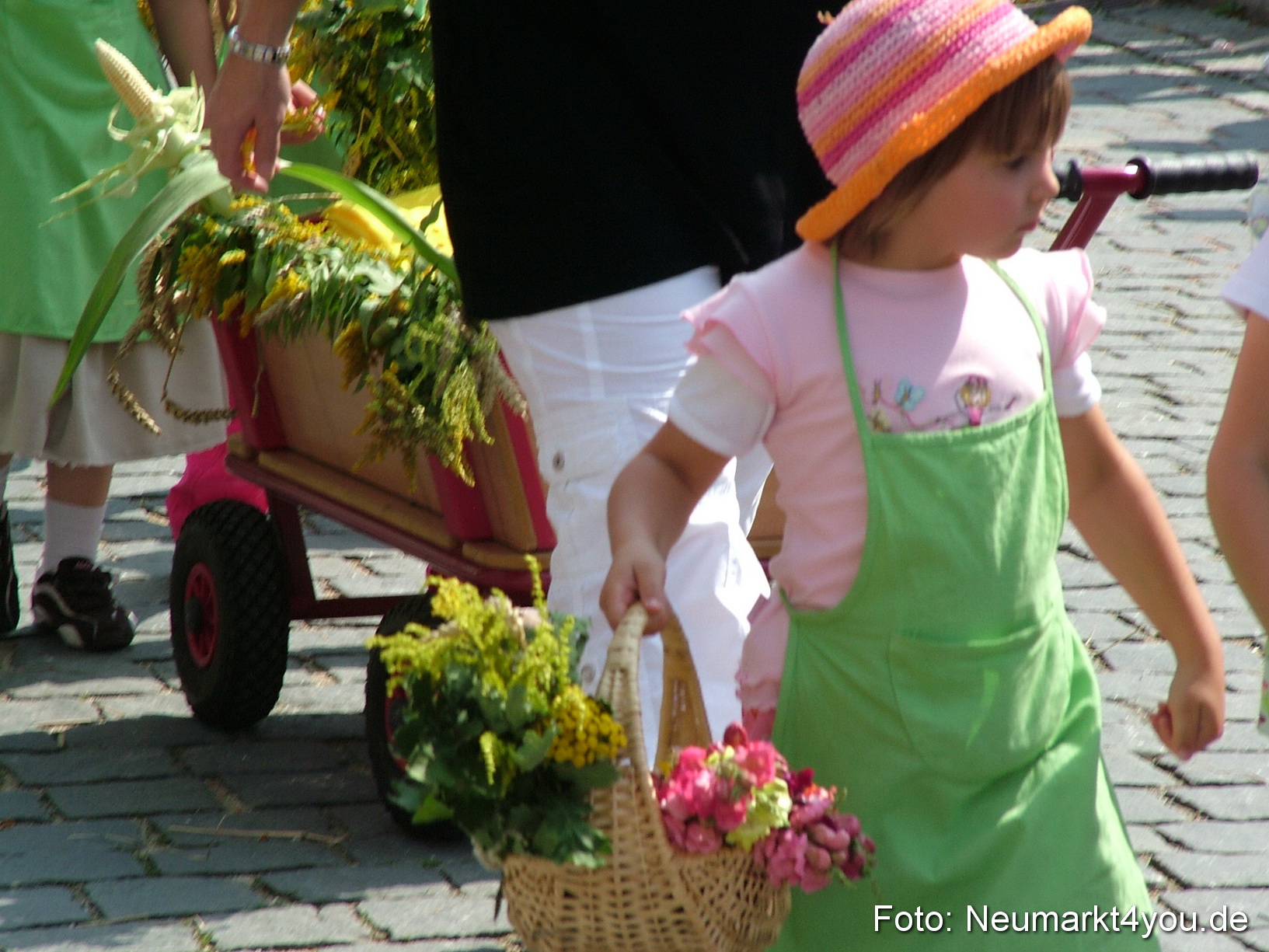 0482 Volksfestzug 120807