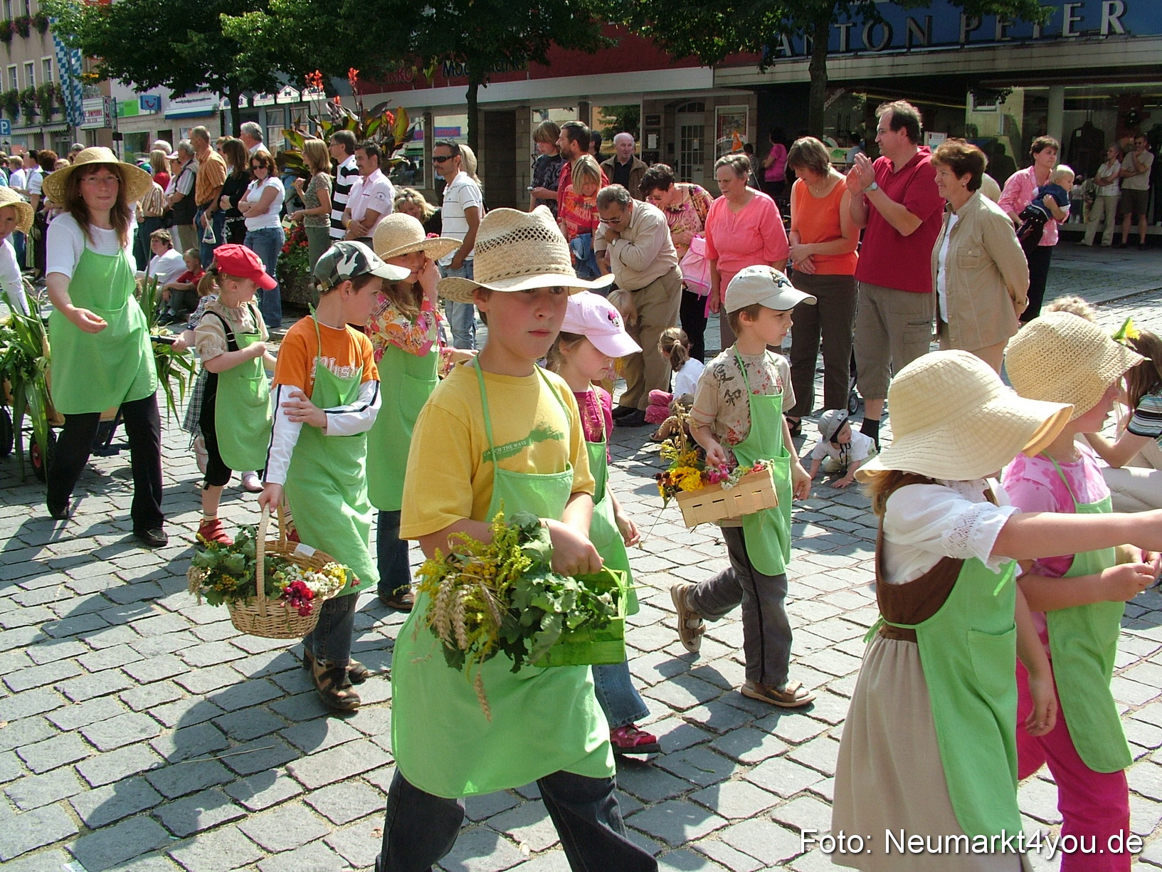0483 Volksfestzug 120807