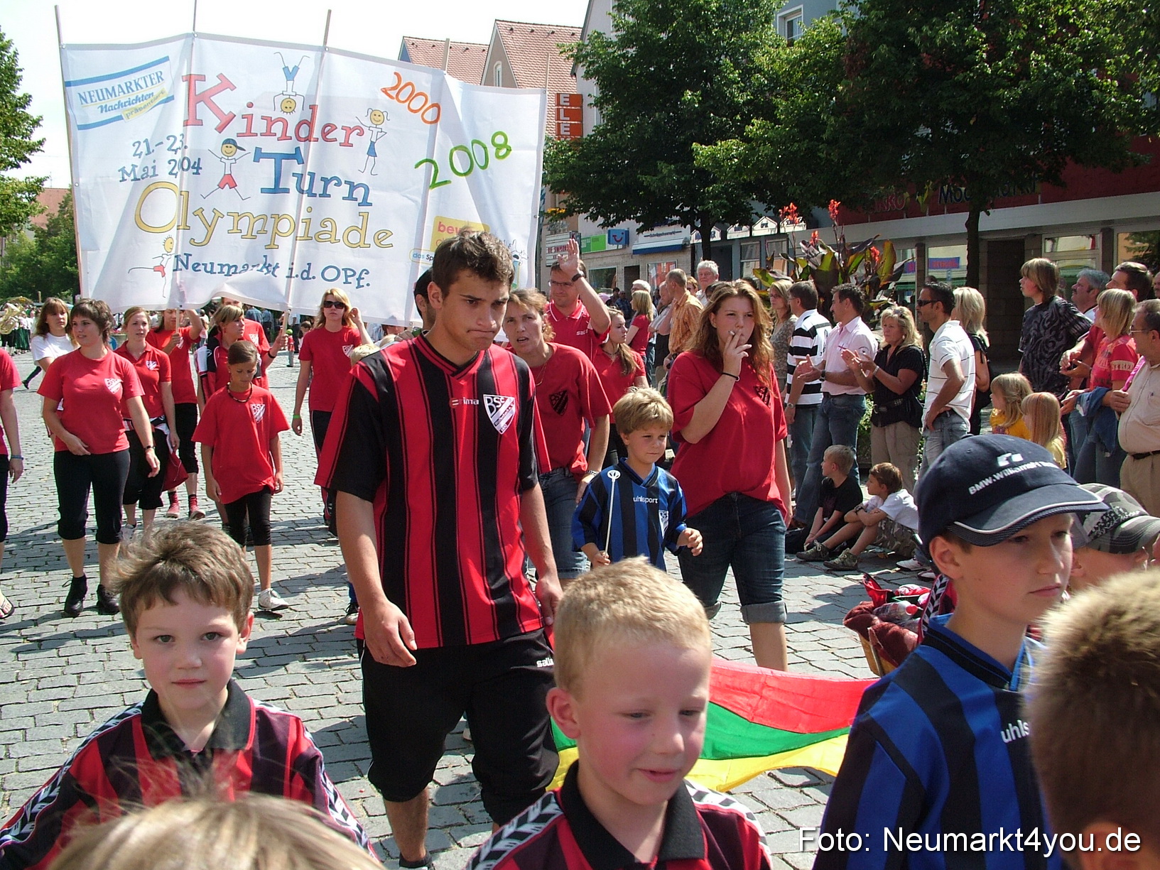 0497 Volksfestzug 120807