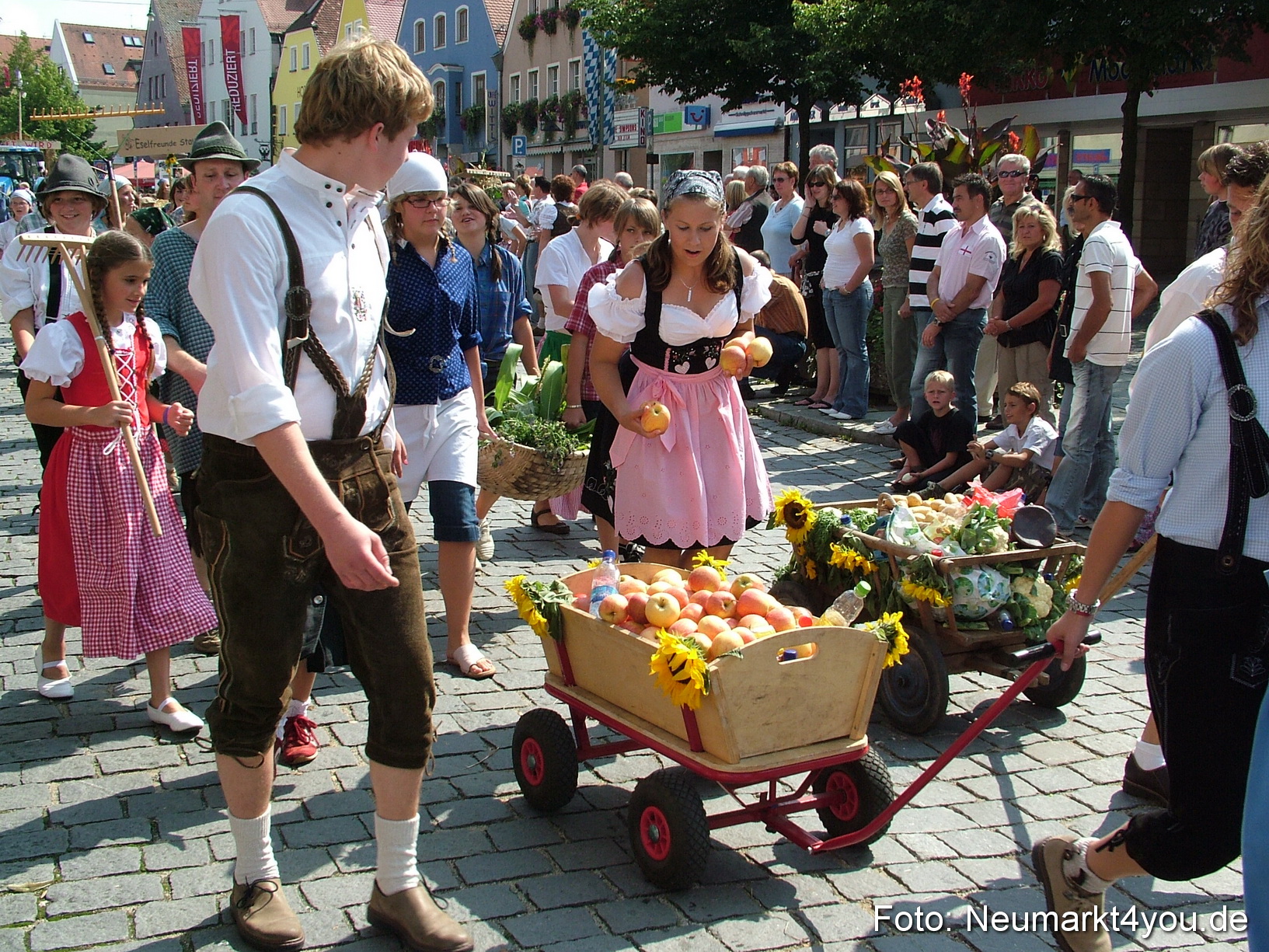 0508 Volksfestzug 120807