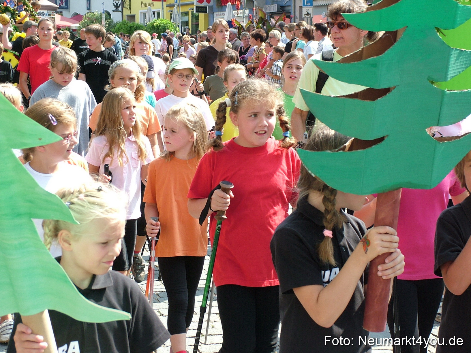 0532 Volksfestzug 120807