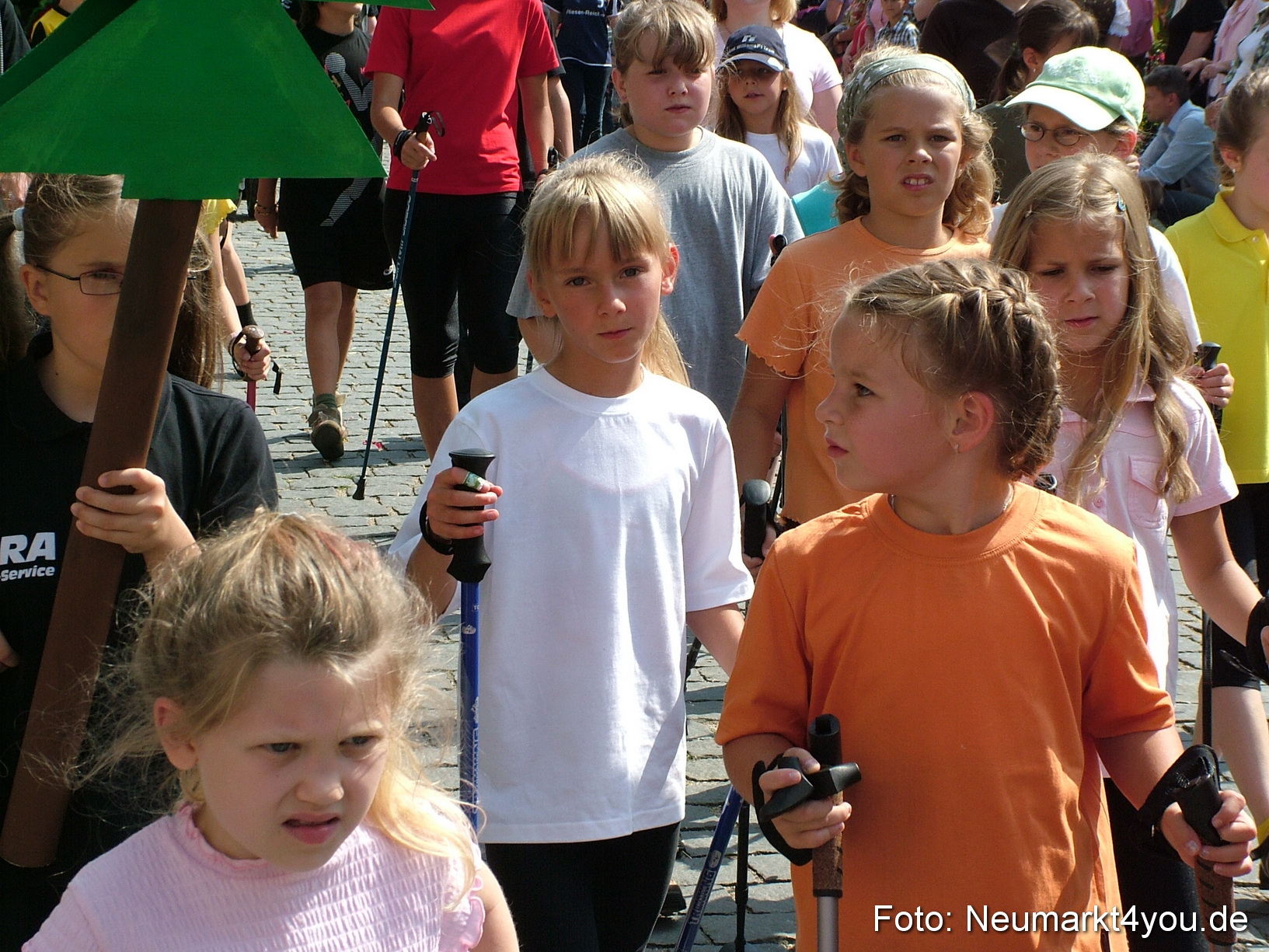 0533 Volksfestzug 120807