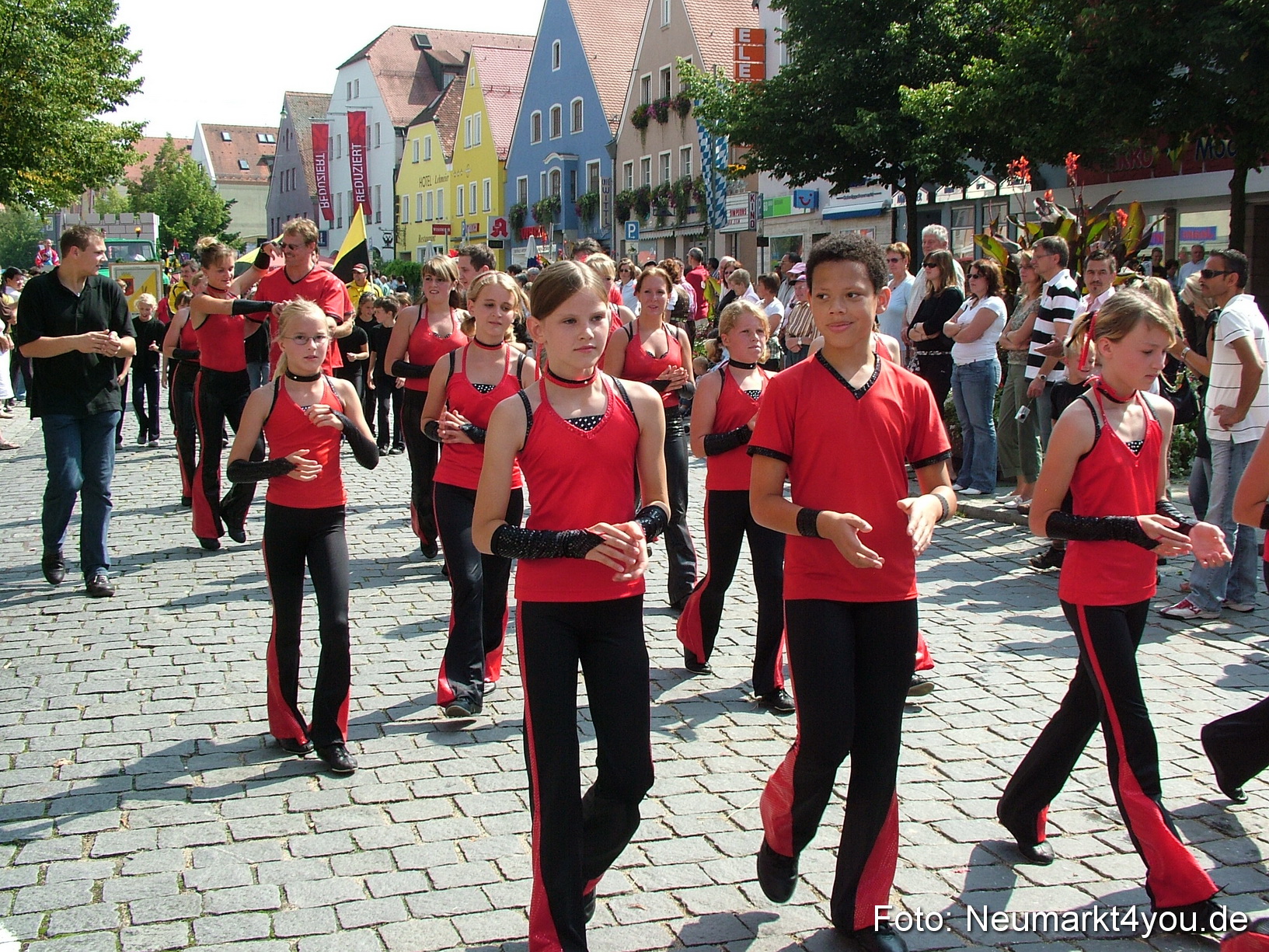 0535 Volksfestzug 120807