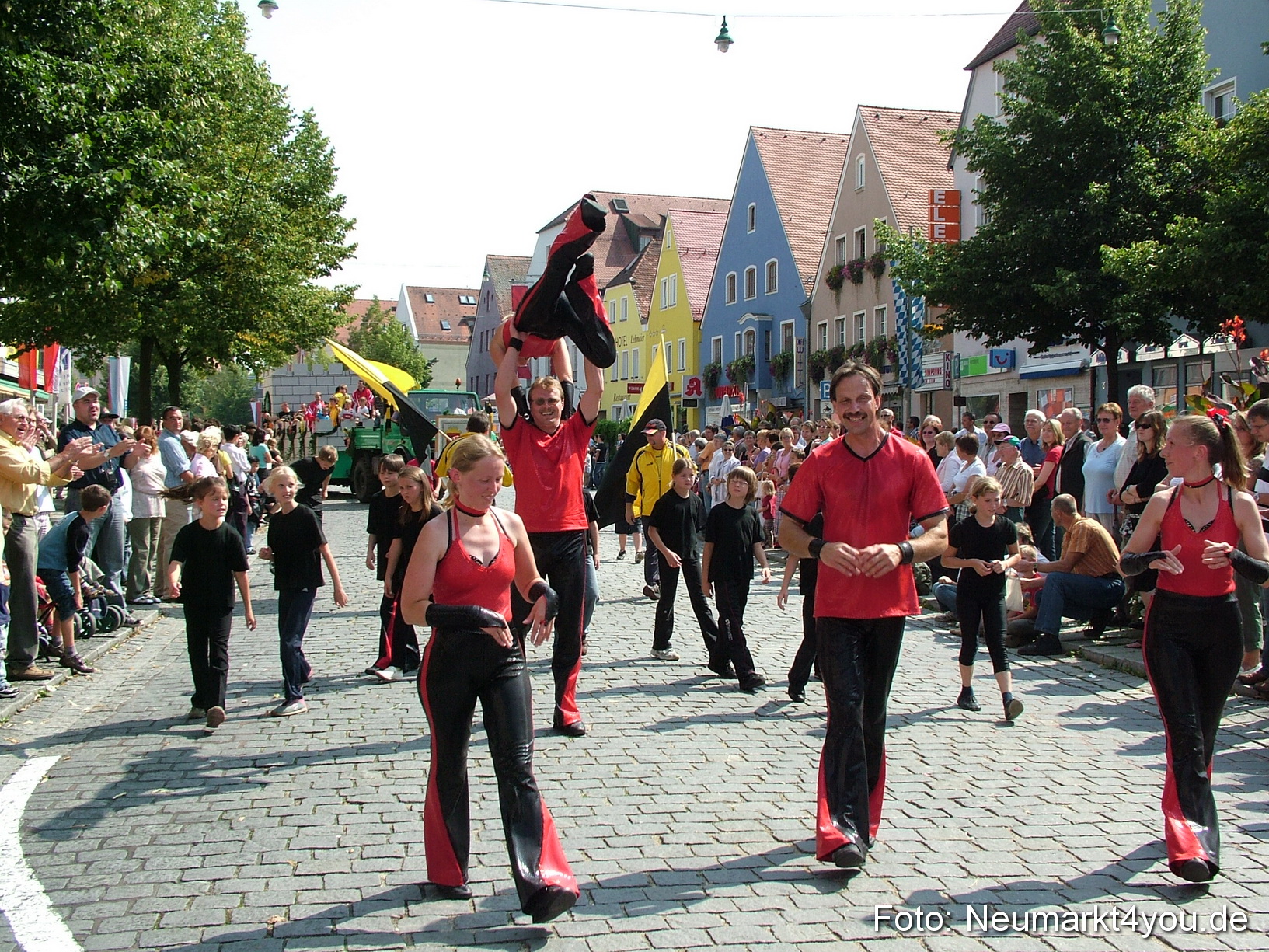 0536 Volksfestzug 120807