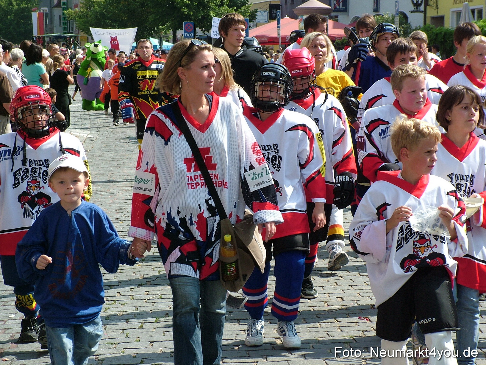 0542 Volksfestzug 120807