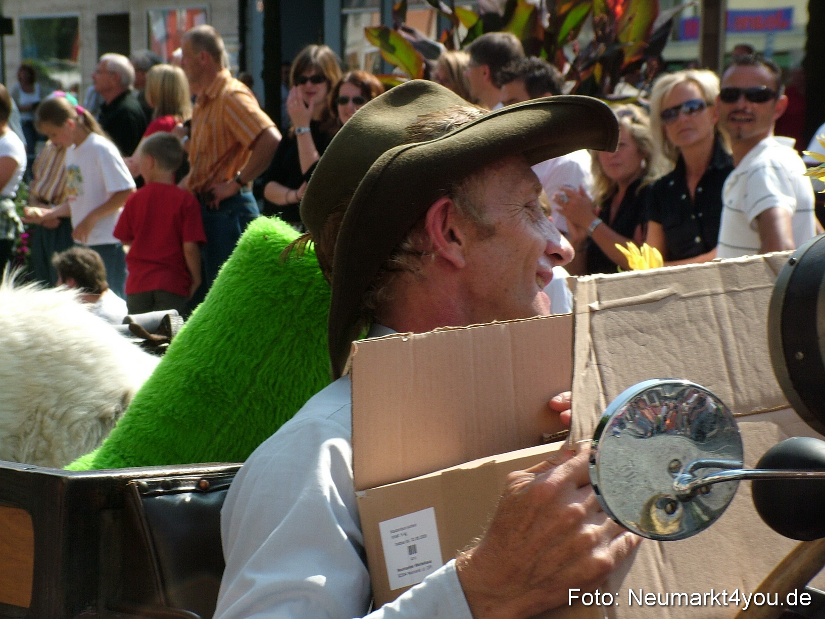 0546 Volksfestzug 120807