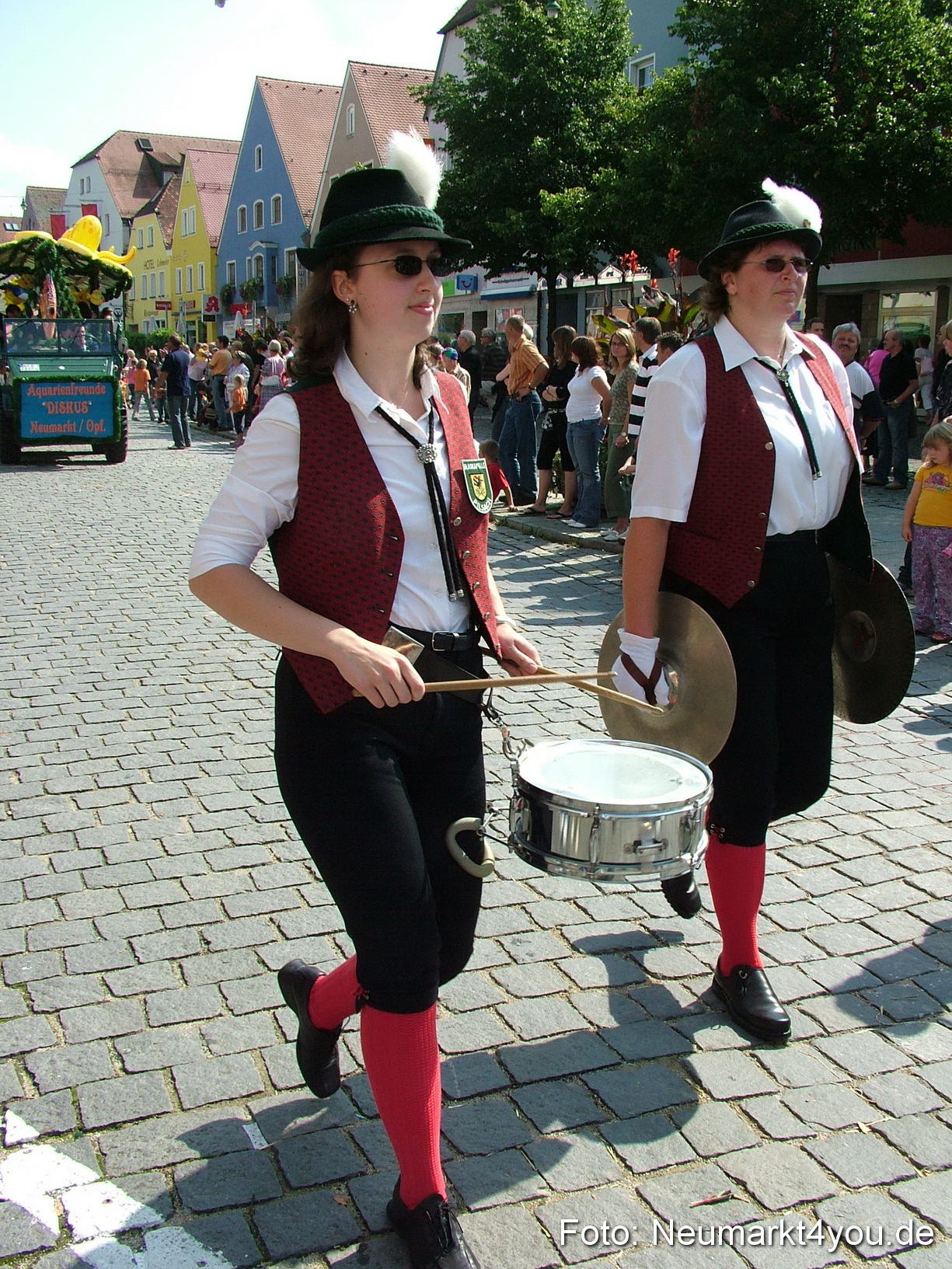 0561 Volksfestzug 120807