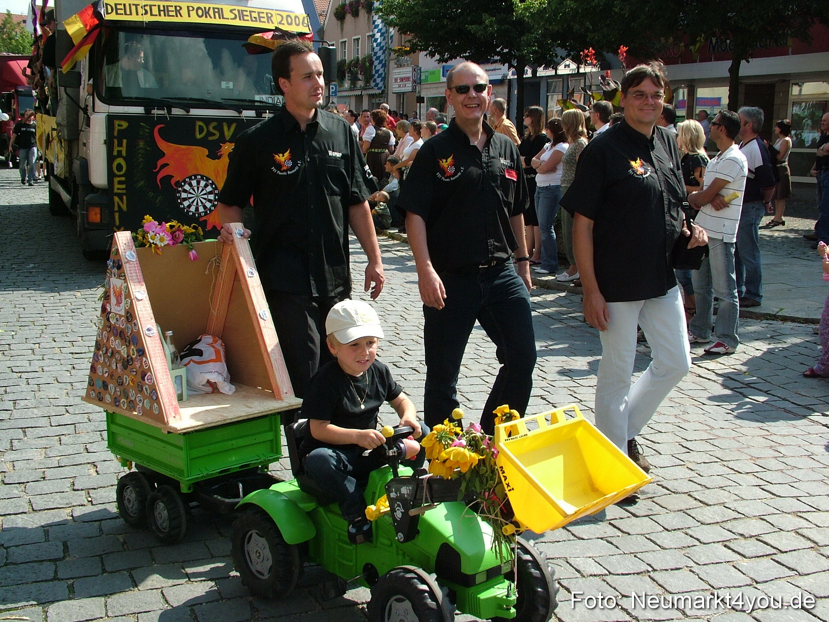 0569 Volksfestzug 120807