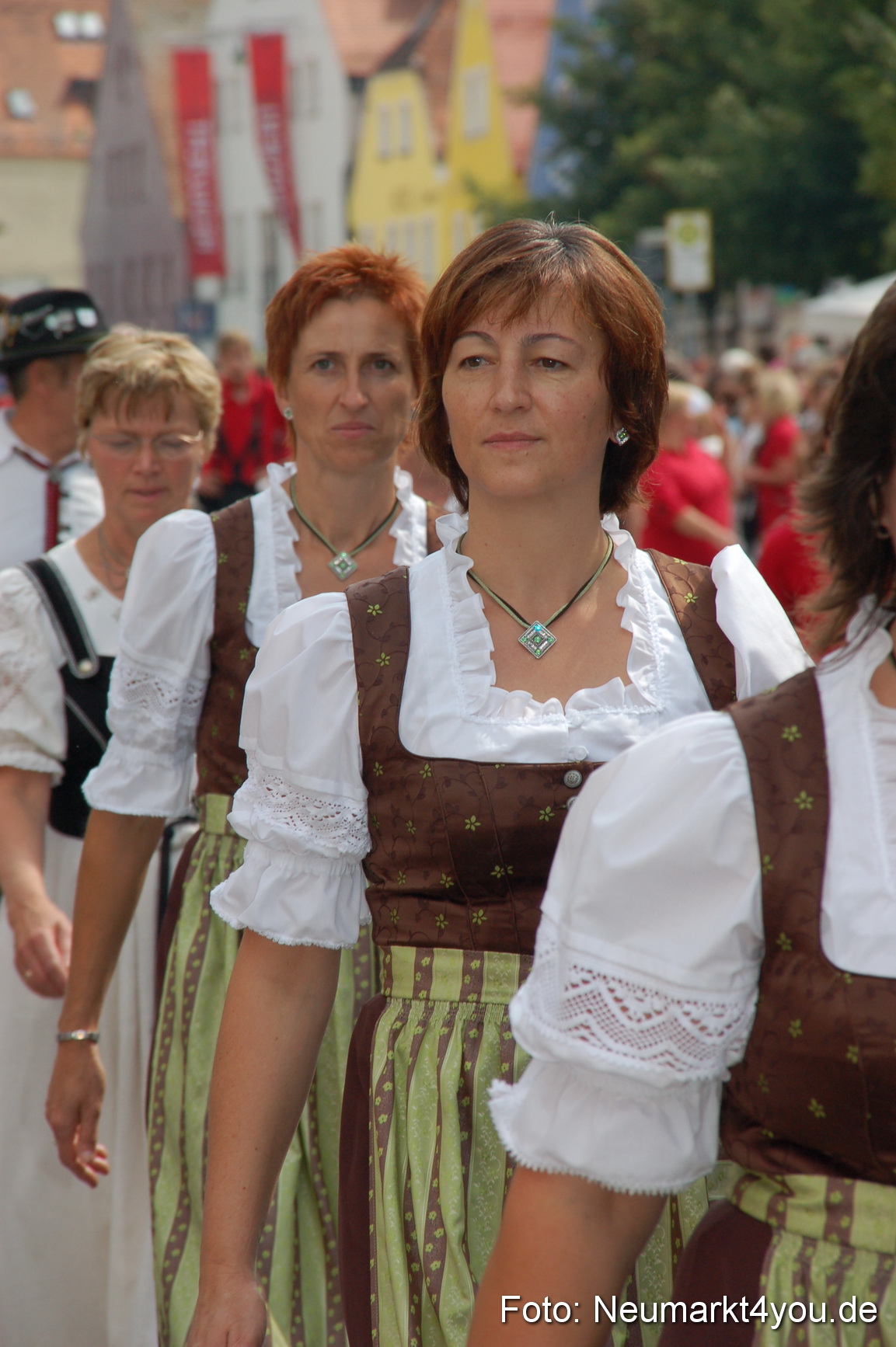 0573 Volksfestzug 120807