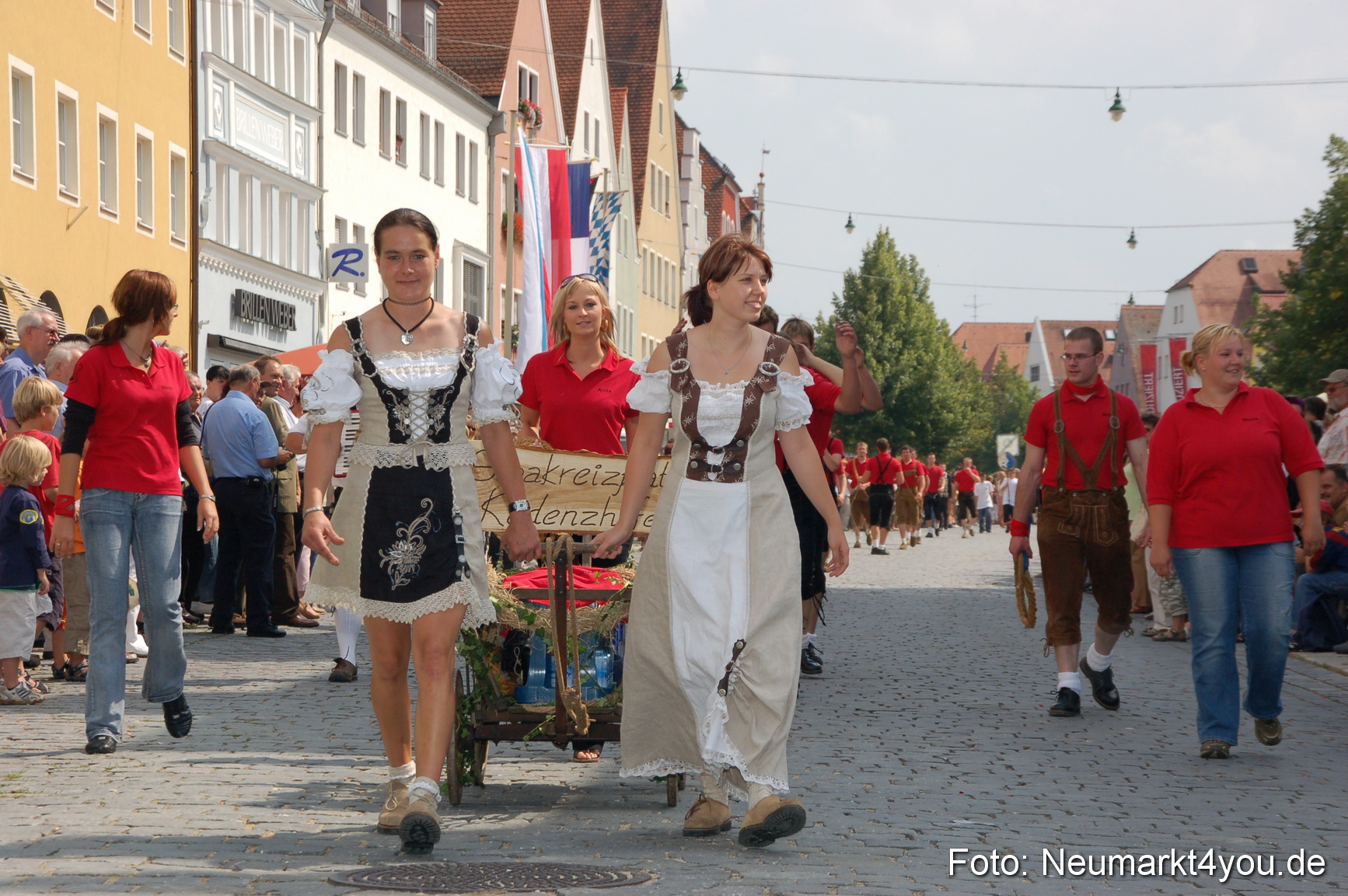 0575 Volksfestzug 120807