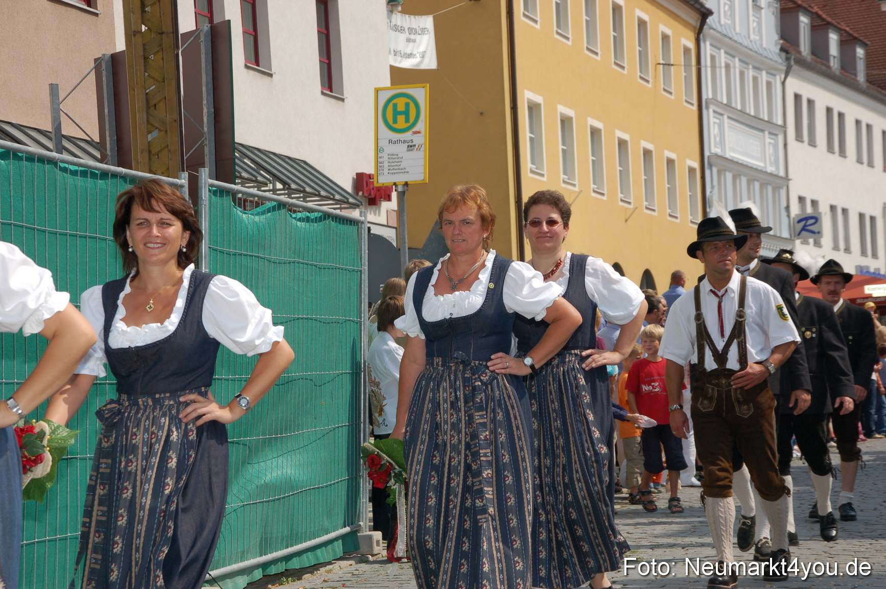0589 Volksfestzug 120807