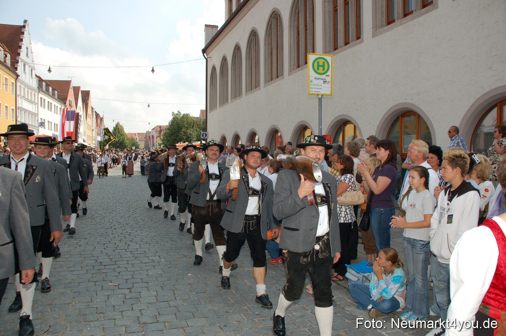 0600 Volksfestzug 120807