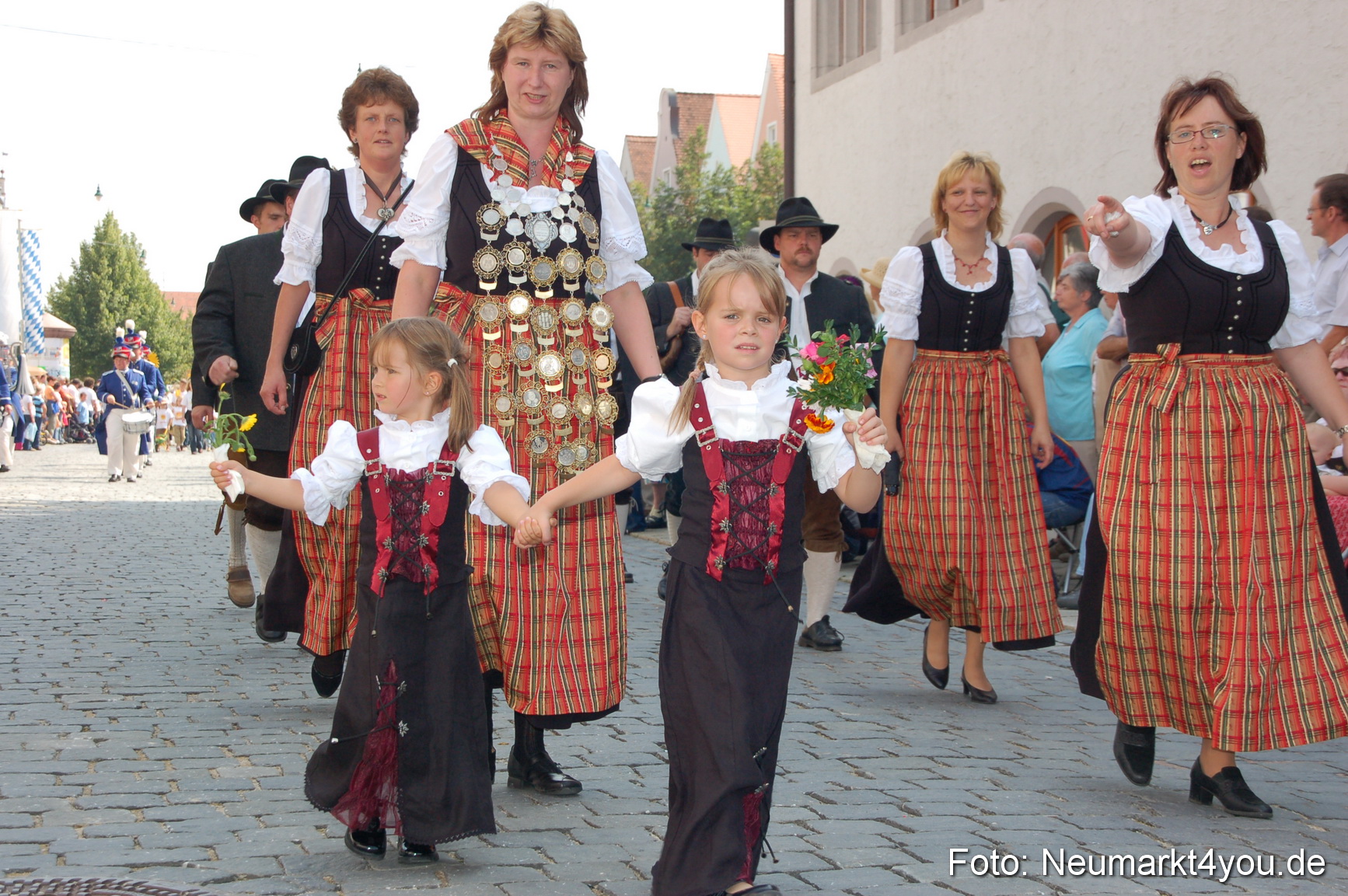 0607 Volksfestzug 120807