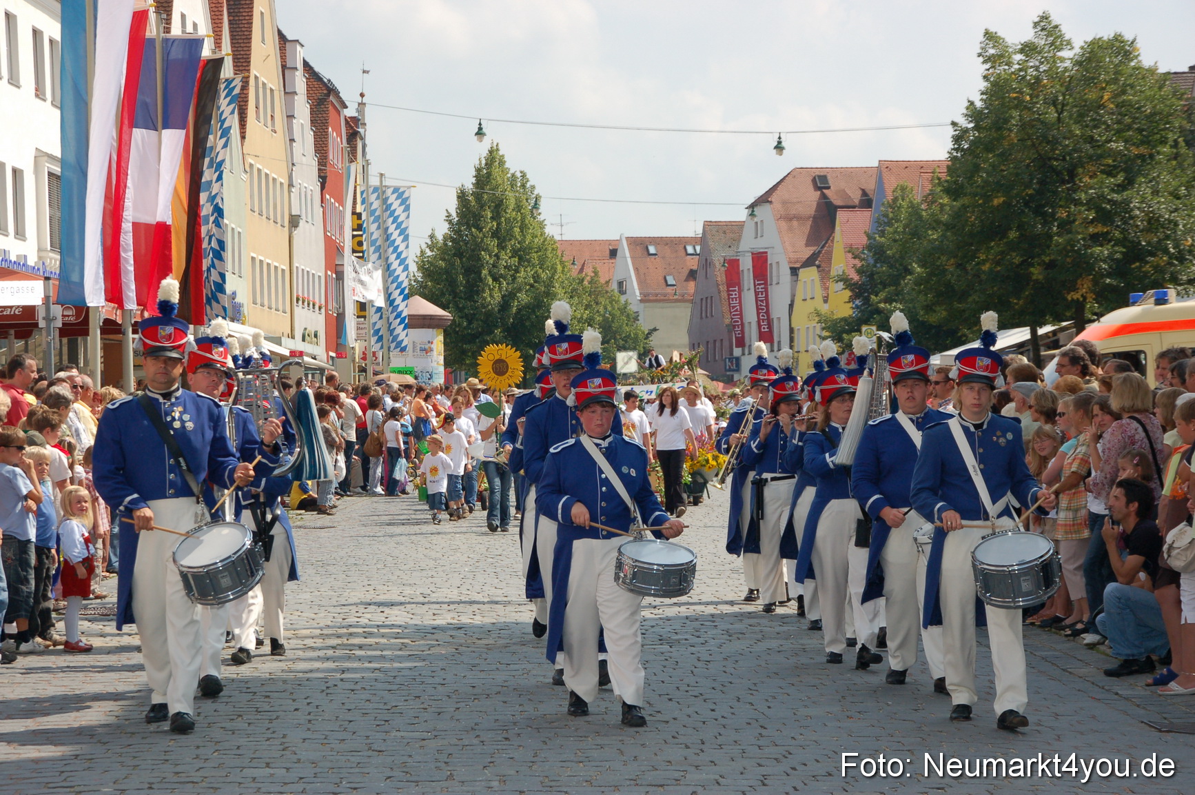 0609 Volksfestzug 120807