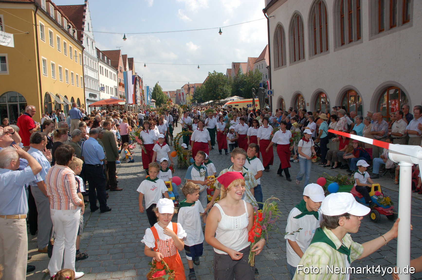 0617 Volksfestzug 120807