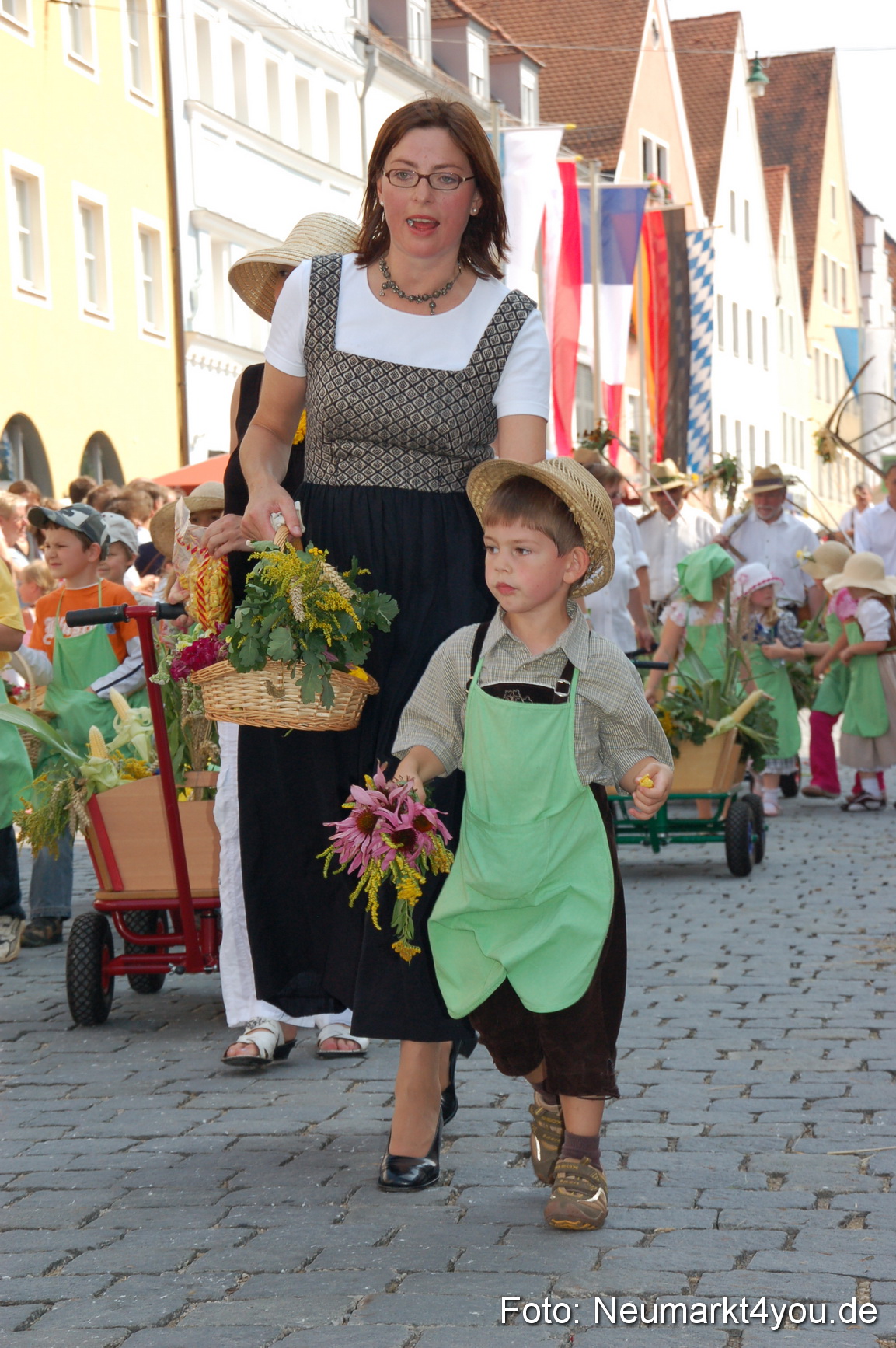 0624 Volksfestzug 120807