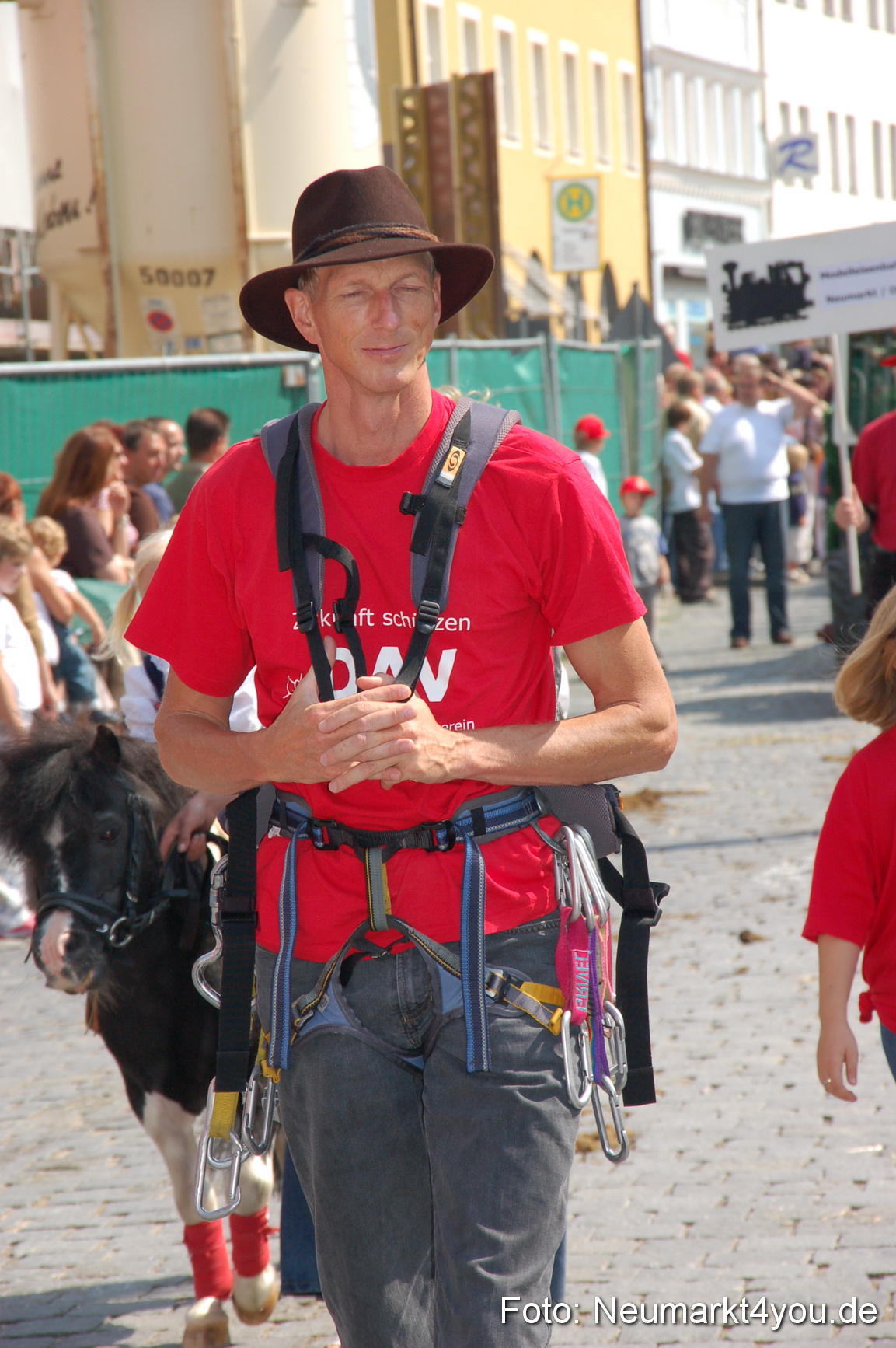 0630 Volksfestzug 120807