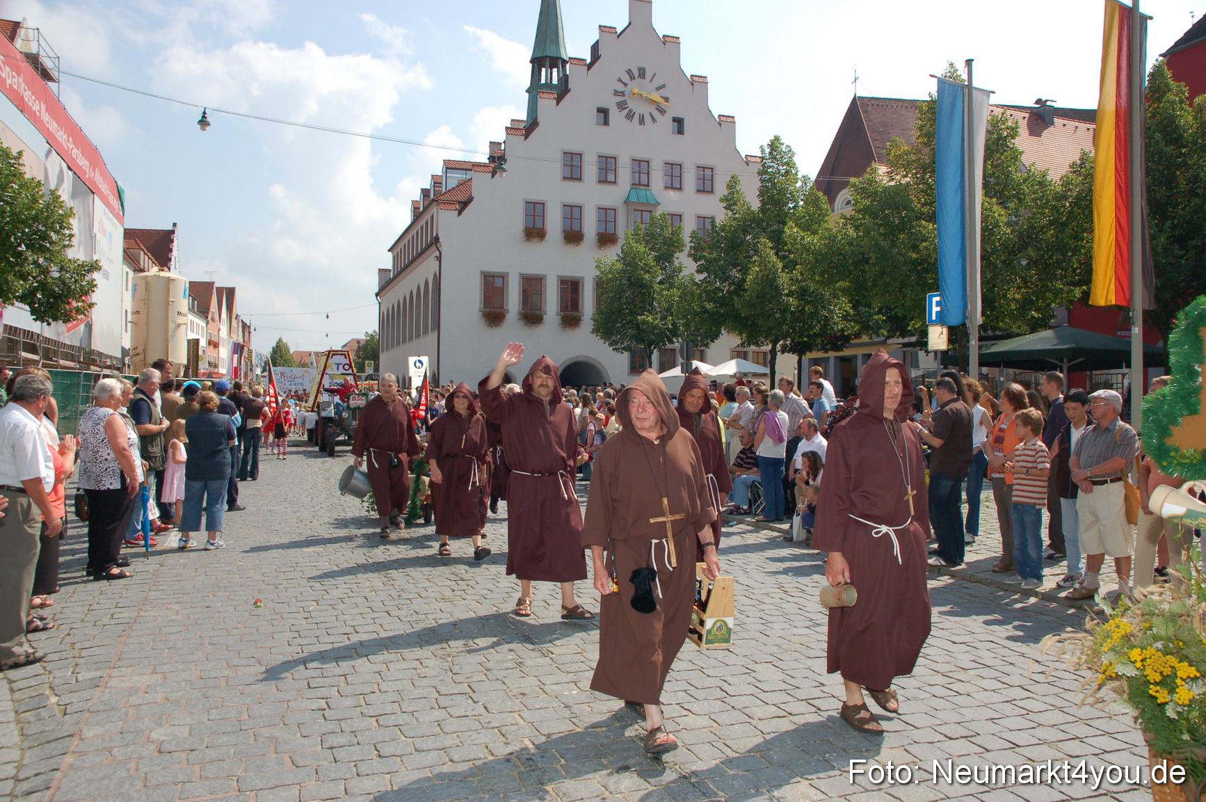 0642 Volksfestzug 120807