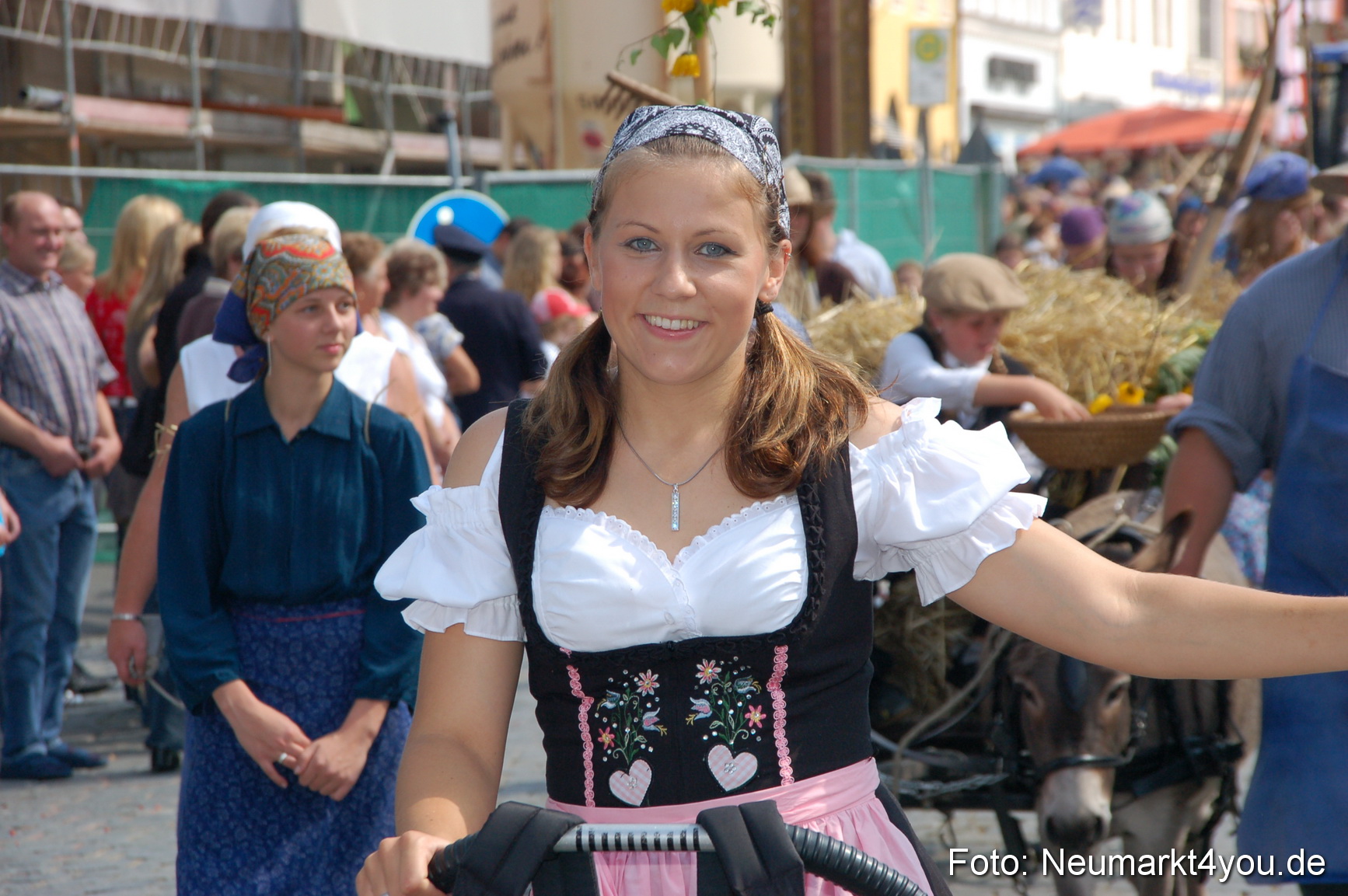 0656 Volksfestzug 120807