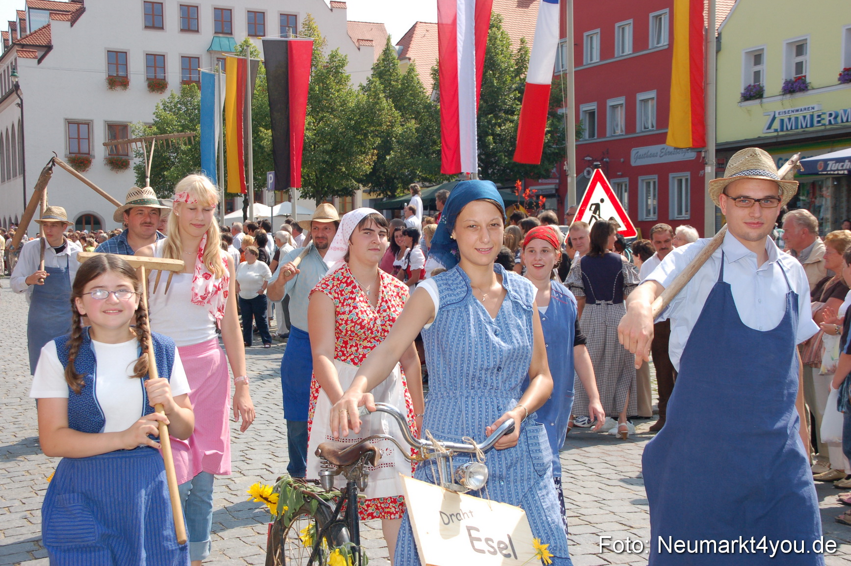 0662 Volksfestzug 120807