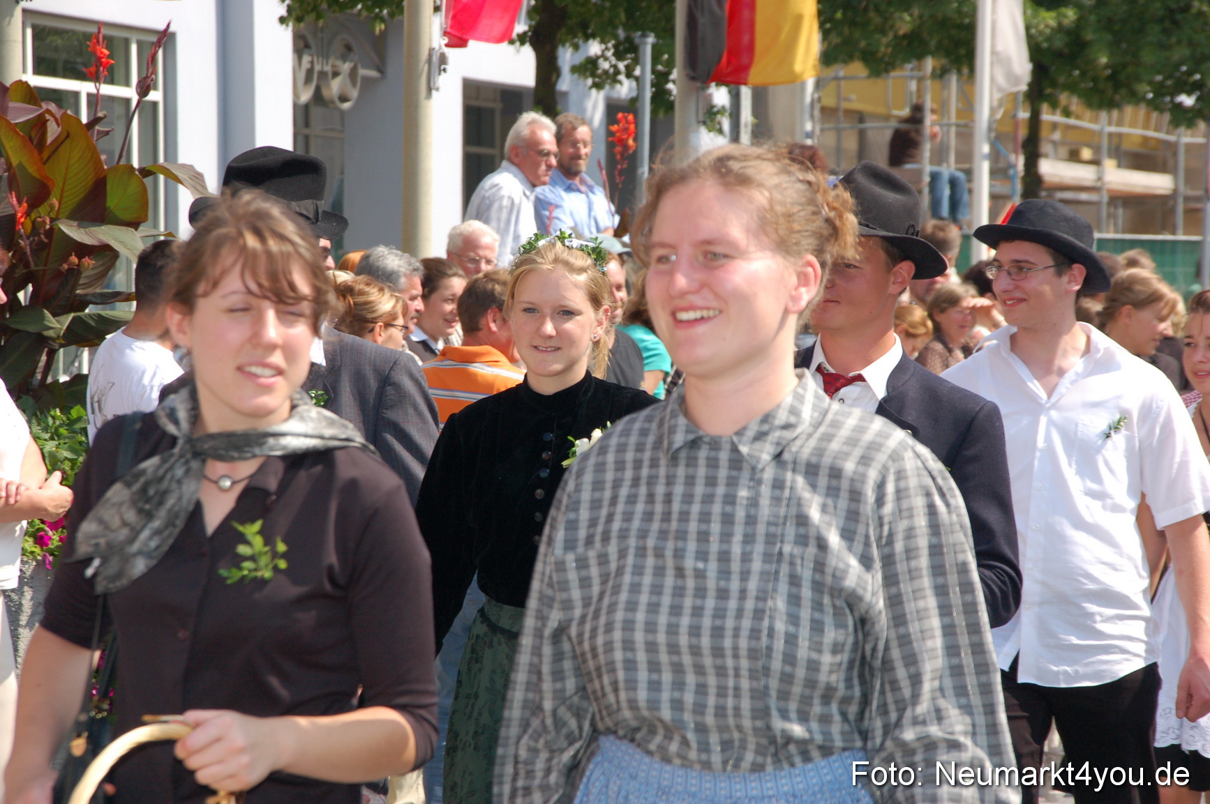 0668 Volksfestzug 120807