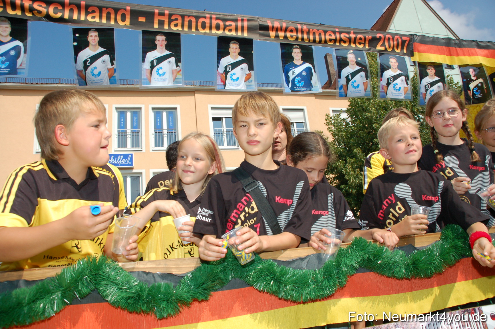 0693 Volksfestzug 120807