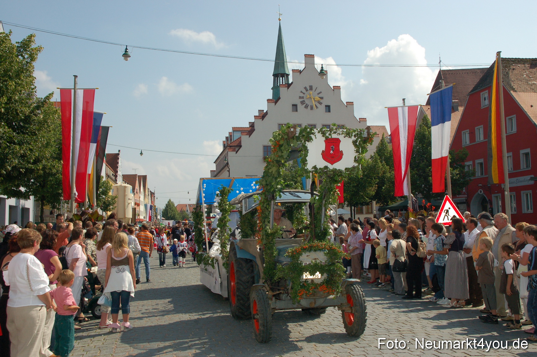 0705 Volksfestzug 120807