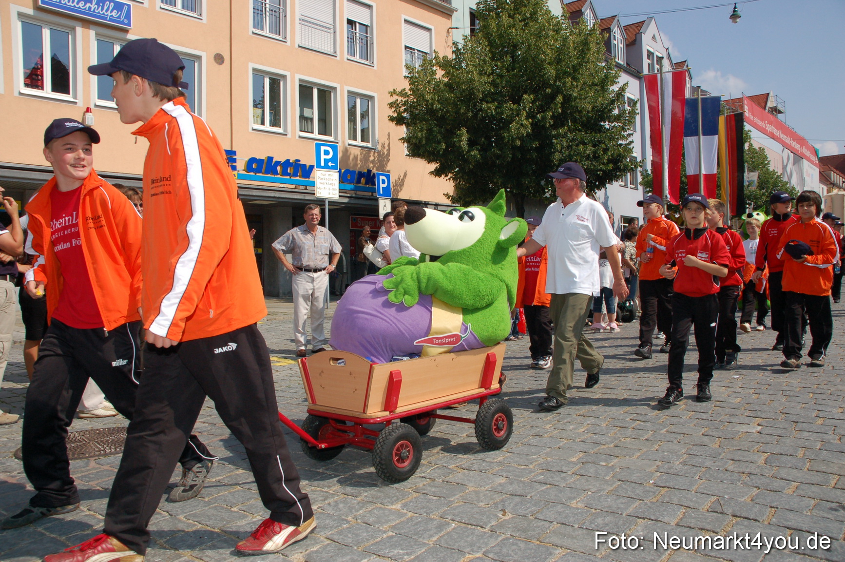 0708 Volksfestzug 120807