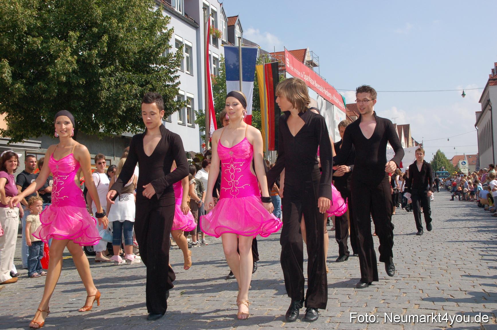 0710 Volksfestzug 120807