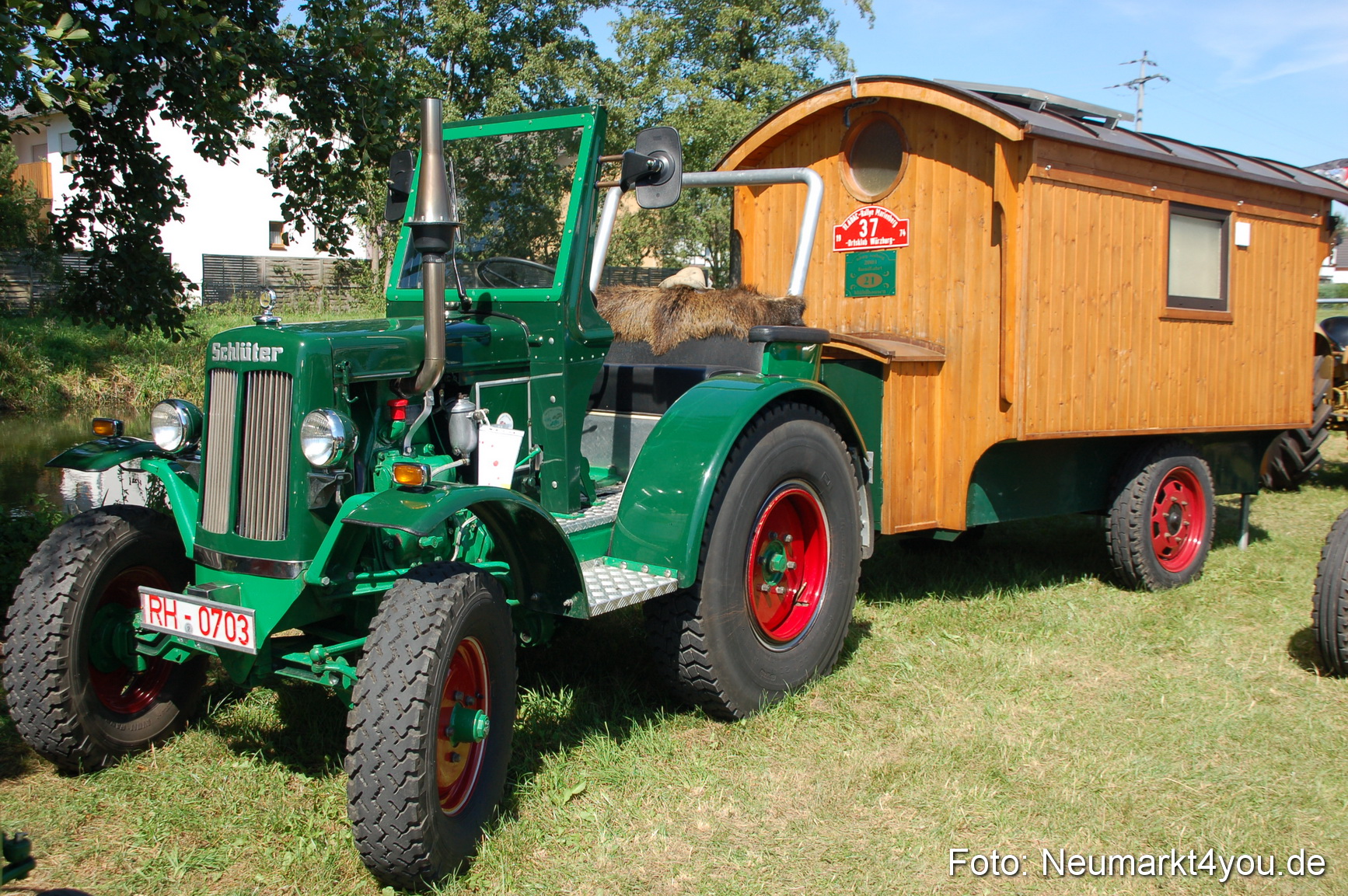 0016 Oldtimertreffen Muehlhausen 050807