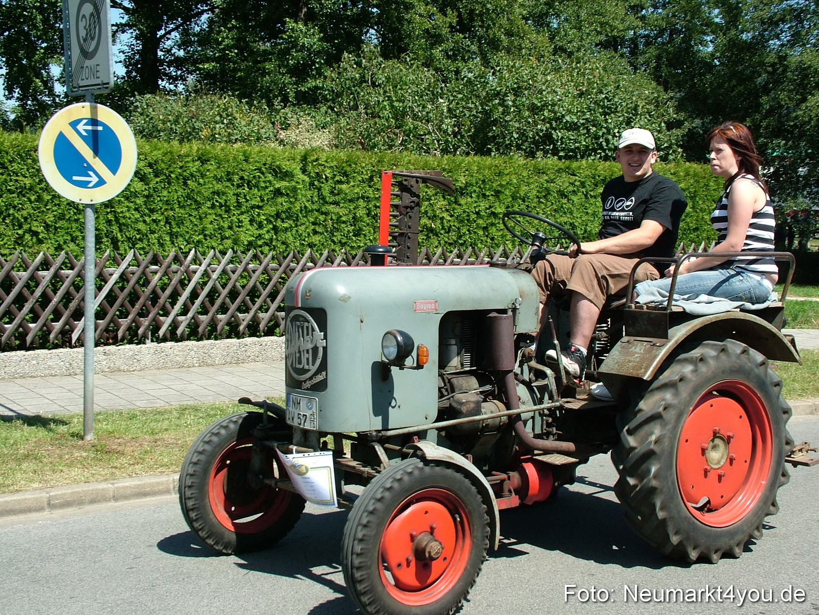 0296 Oldtimertreffen Muehlhausen 050807
