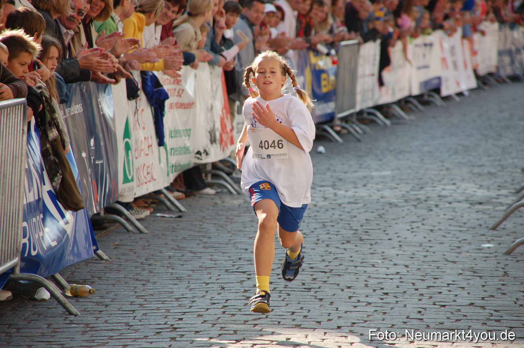 0013 Zieleinlauf Rathaus Neumarkt 160907