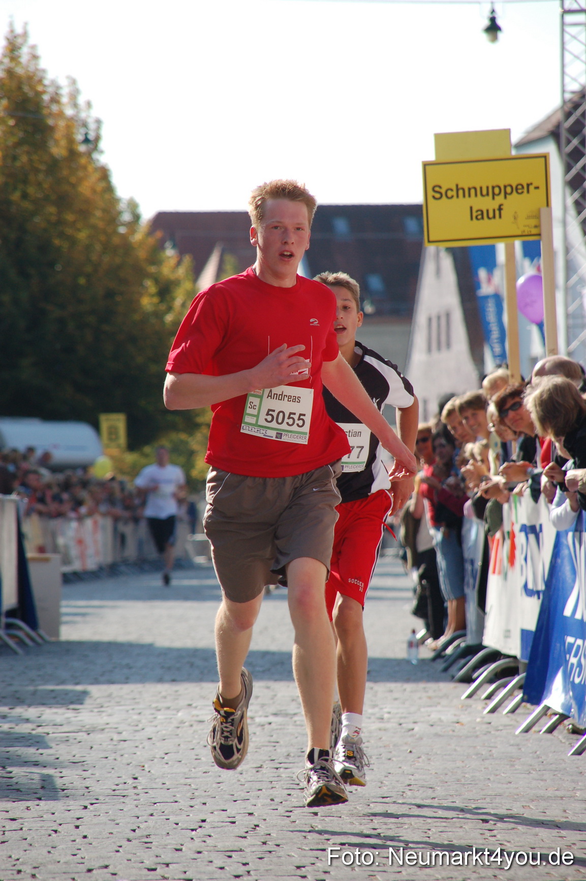 0019 Zieleinlauf Rathaus Neumarkt 160907