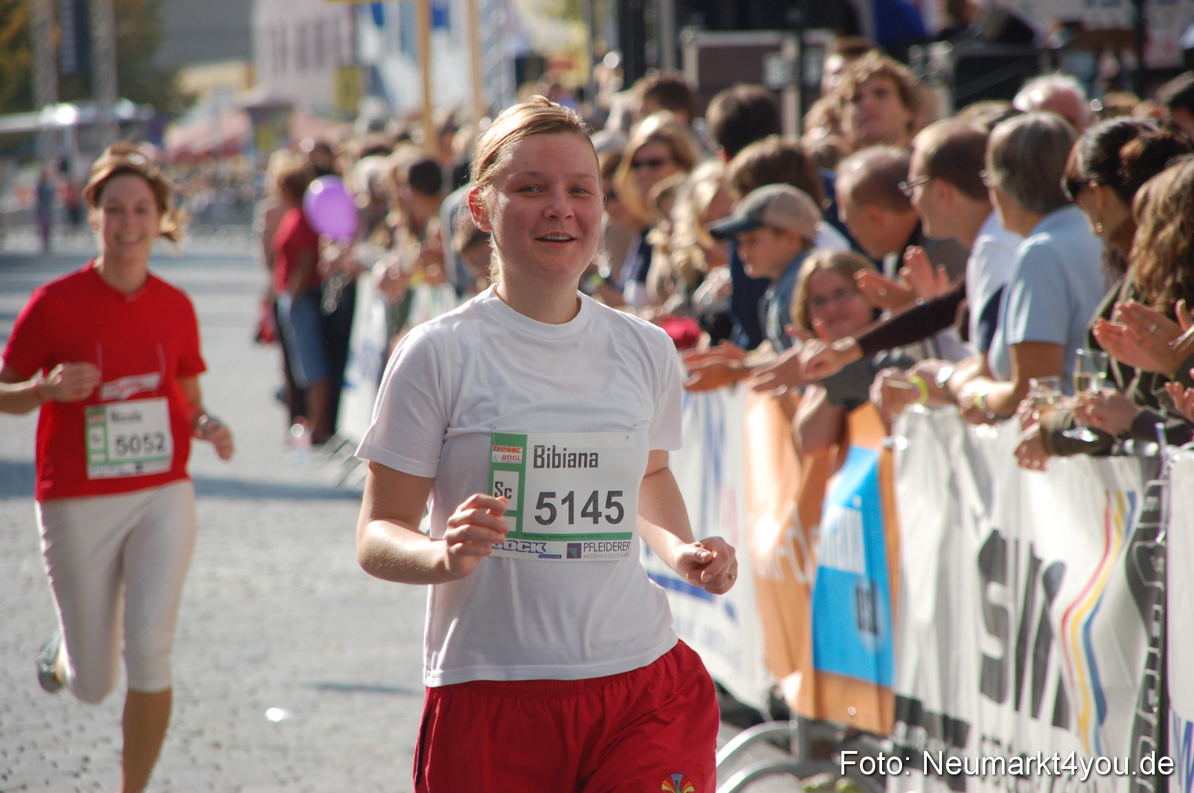 0032 Zieleinlauf Rathaus Neumarkt 160907