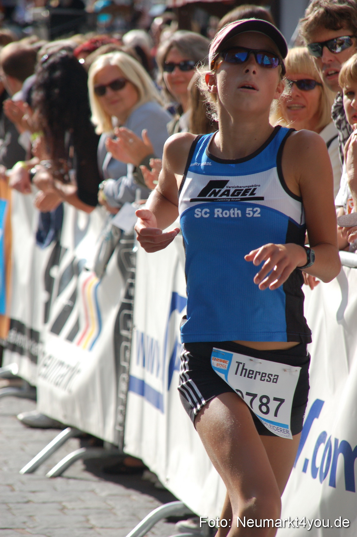 0048 Zieleinlauf Rathaus Neumarkt 160907