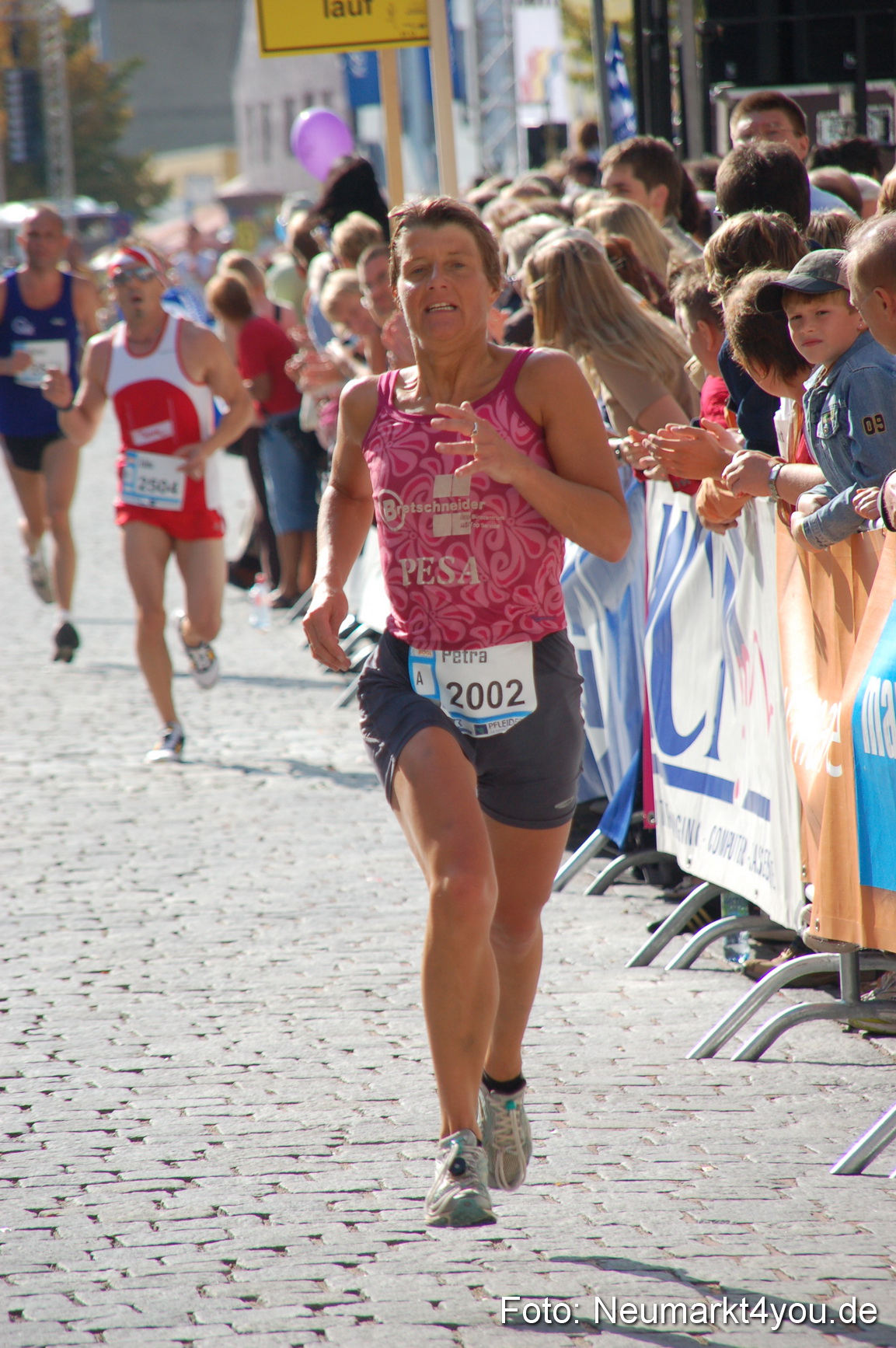 0050 Zieleinlauf Rathaus Neumarkt 160907